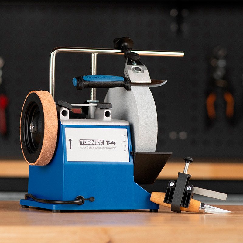 Tormek T-4 Bruska na nářadí s přípravky na nože KJ-45 a SVM-00
