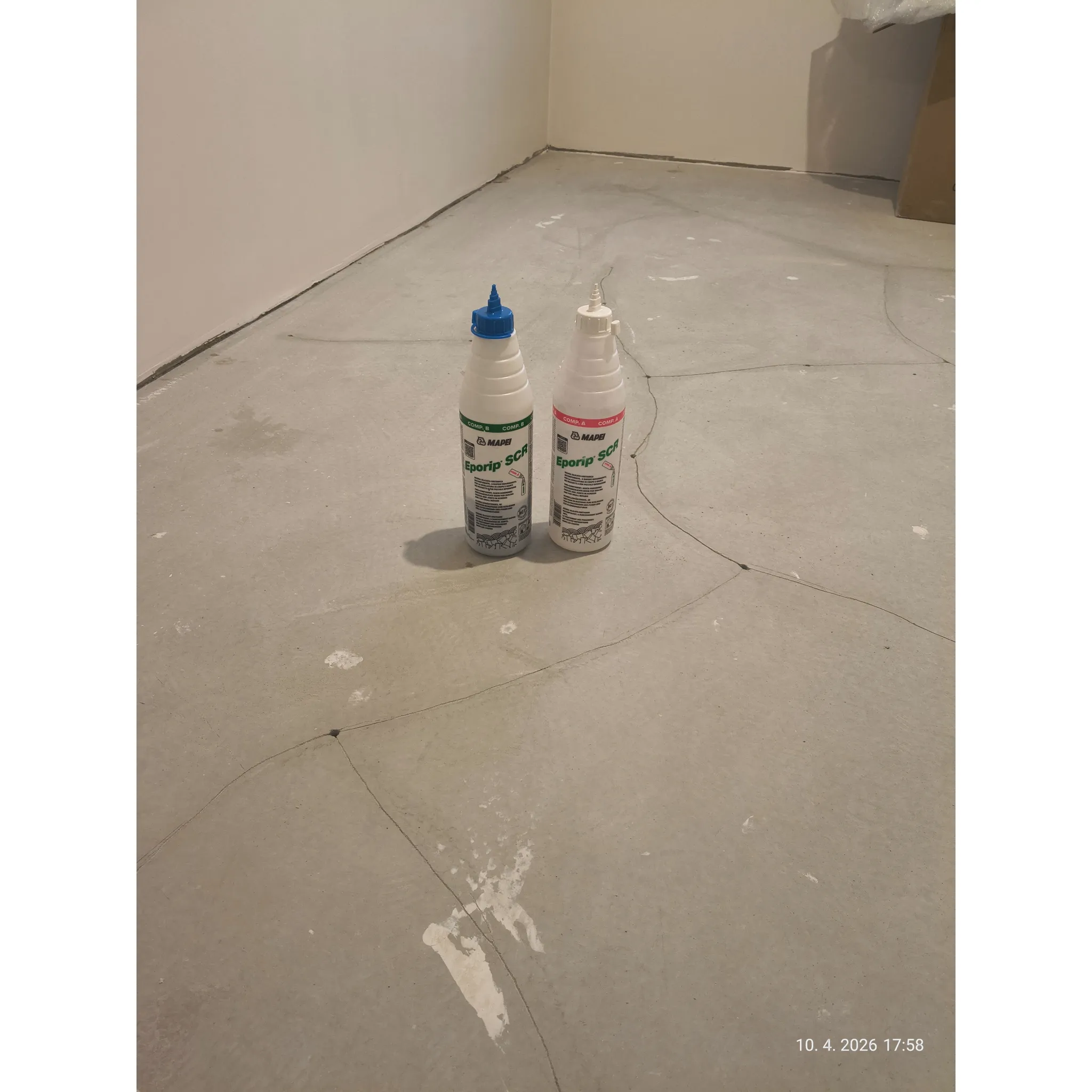 Fotografie 2 - Průmyslové lepidlo Mapei Eporip SCR A+B 600 ml