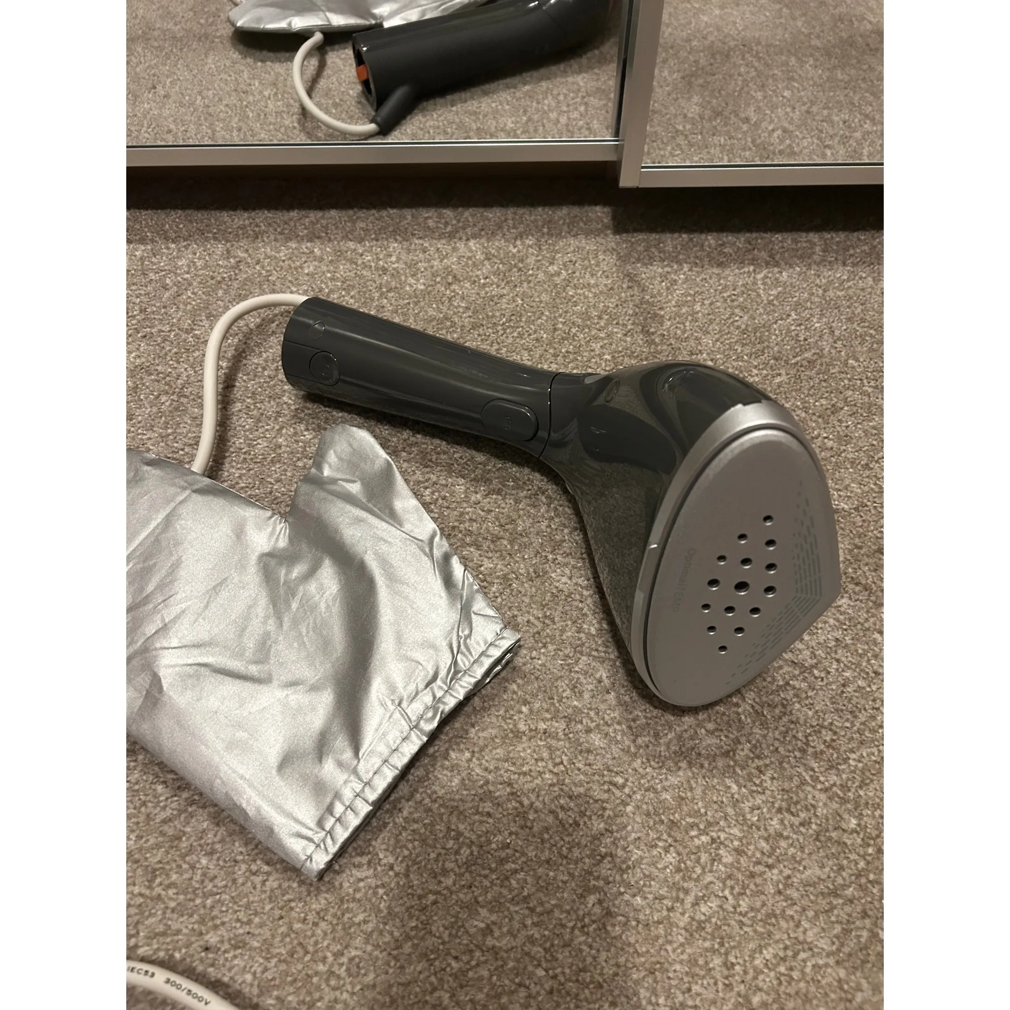 Fotografie 14 - Napařovač oděvu Philips 7000 Series STH7060/80
