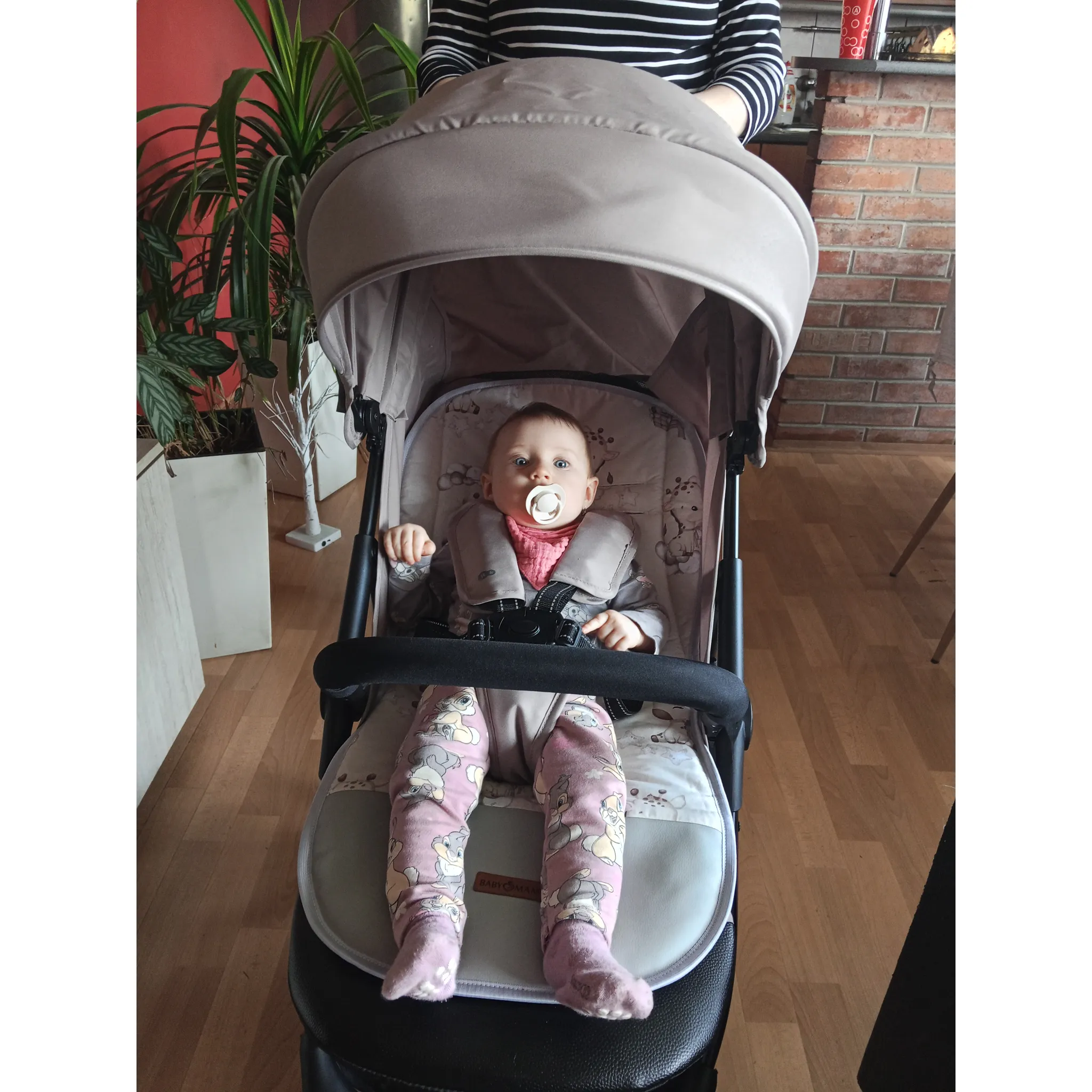 Fotografie 2 - Kočárek Kinderkraft Trig 3 2024 Granite Grey