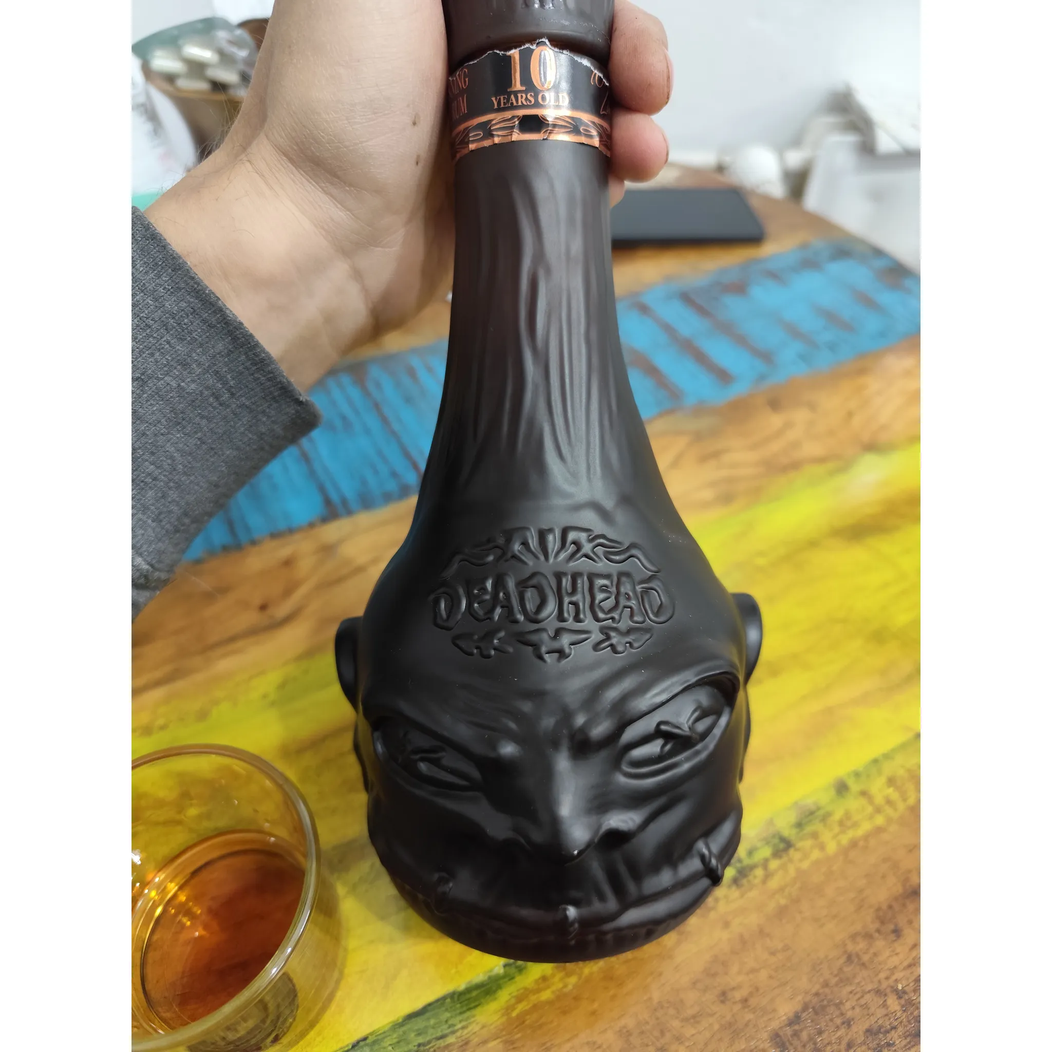 Fotografie 2 - Rum Deadhead Rum 10 y.o. 40 % 0,7 l