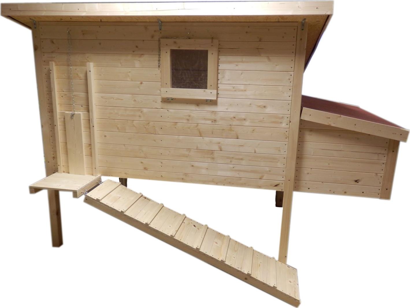 Zateplený kurník pro slepice 182 x 137 x 105 cm
