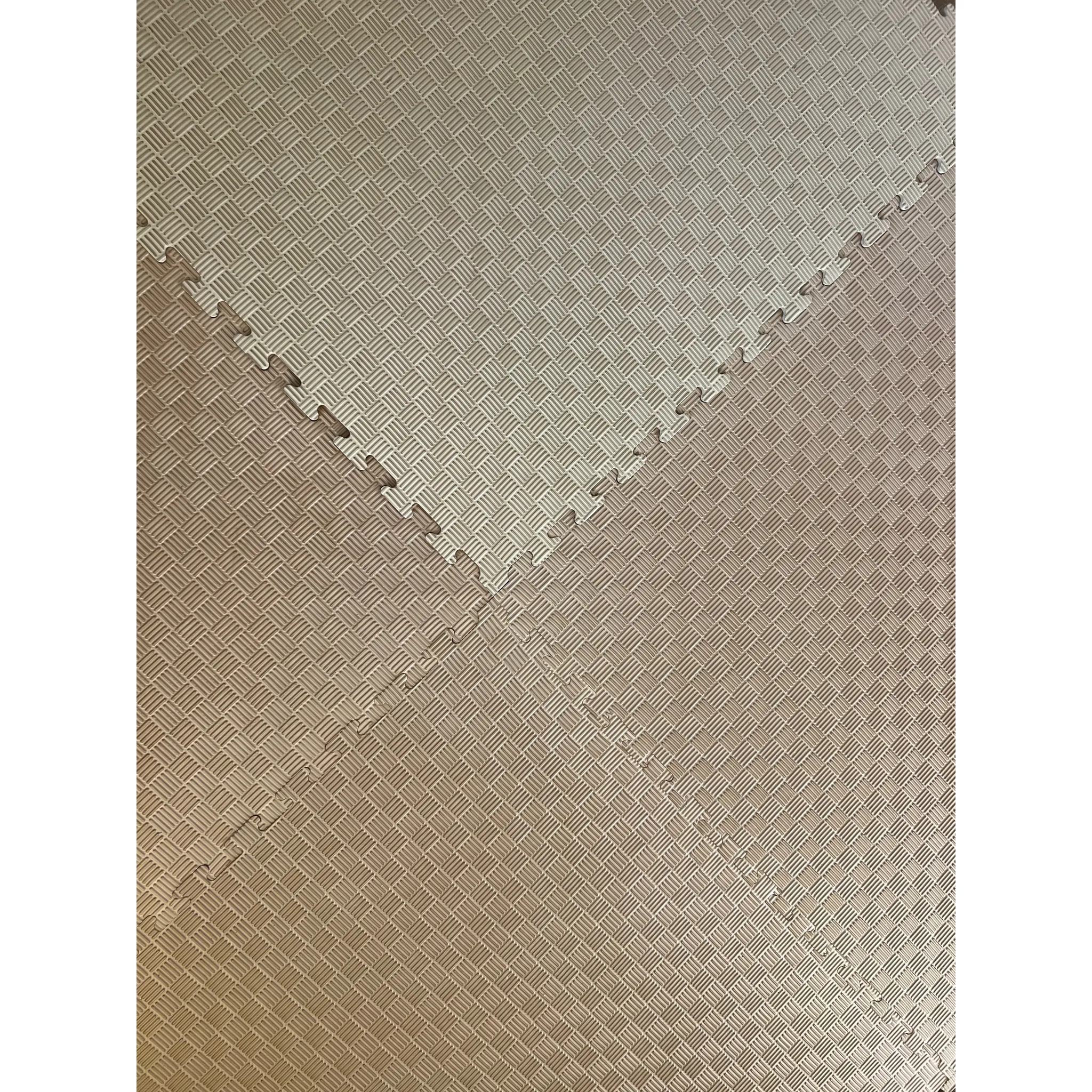 Fotografie 4 - Podložka na cvičení inSPORTline 25287 puzzle tatami podložka 100 x 100 x 4 cm hnědá/černá