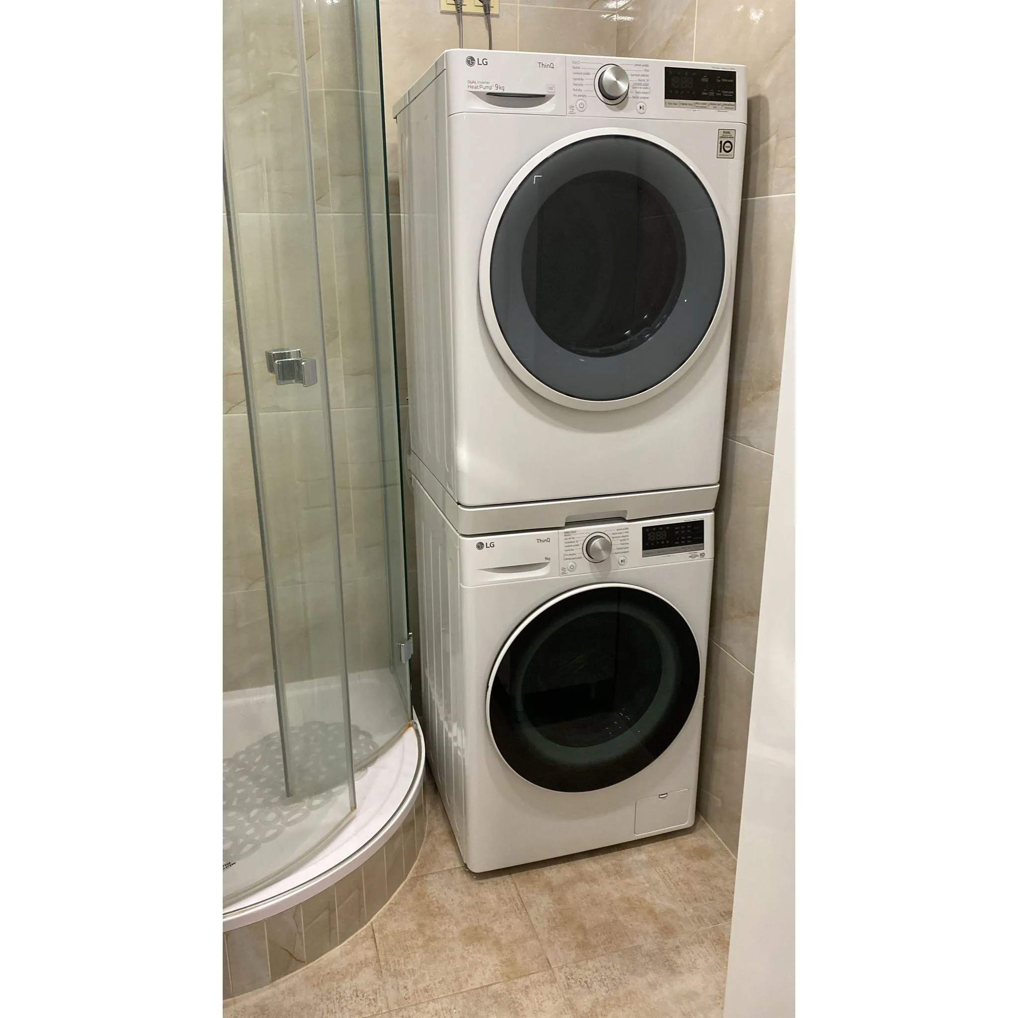 Fotografie 11 - Sušička LG RC91V5AV6N