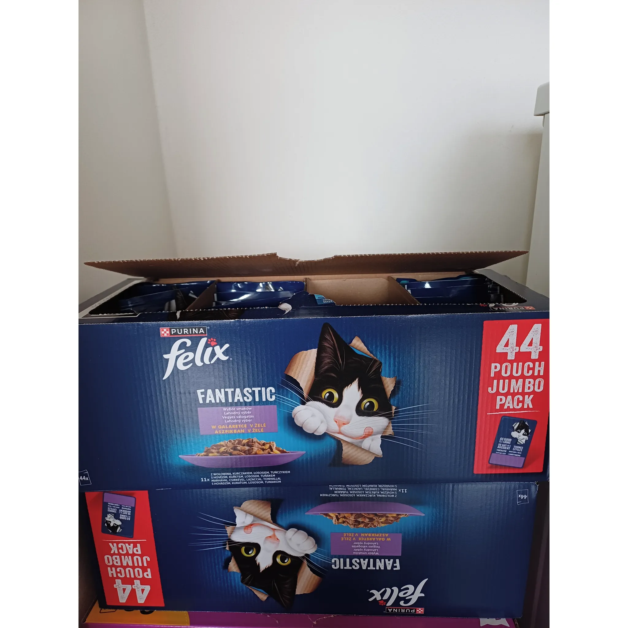 Fotografie 6 - Krmivo pro kočku Purina Felix Fantastic Adult kapsička hovězí/kuřecí/tuňák/losos 44x 85 g