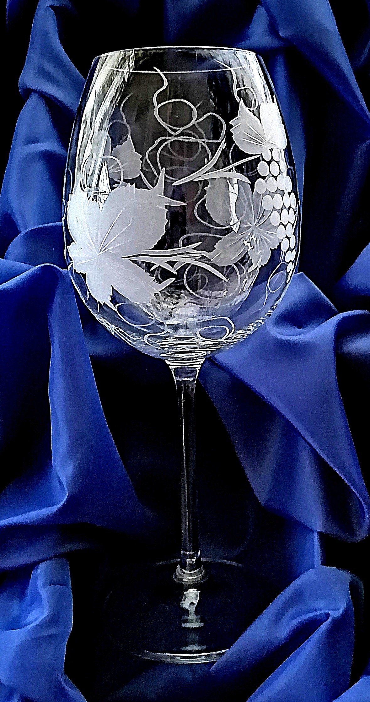 LsG-Crystal Sklenice/ číše na červené víno ručně broušené ryté bohatě zdobené dekor Víno Burgunder-872 730ml 1 Ks.