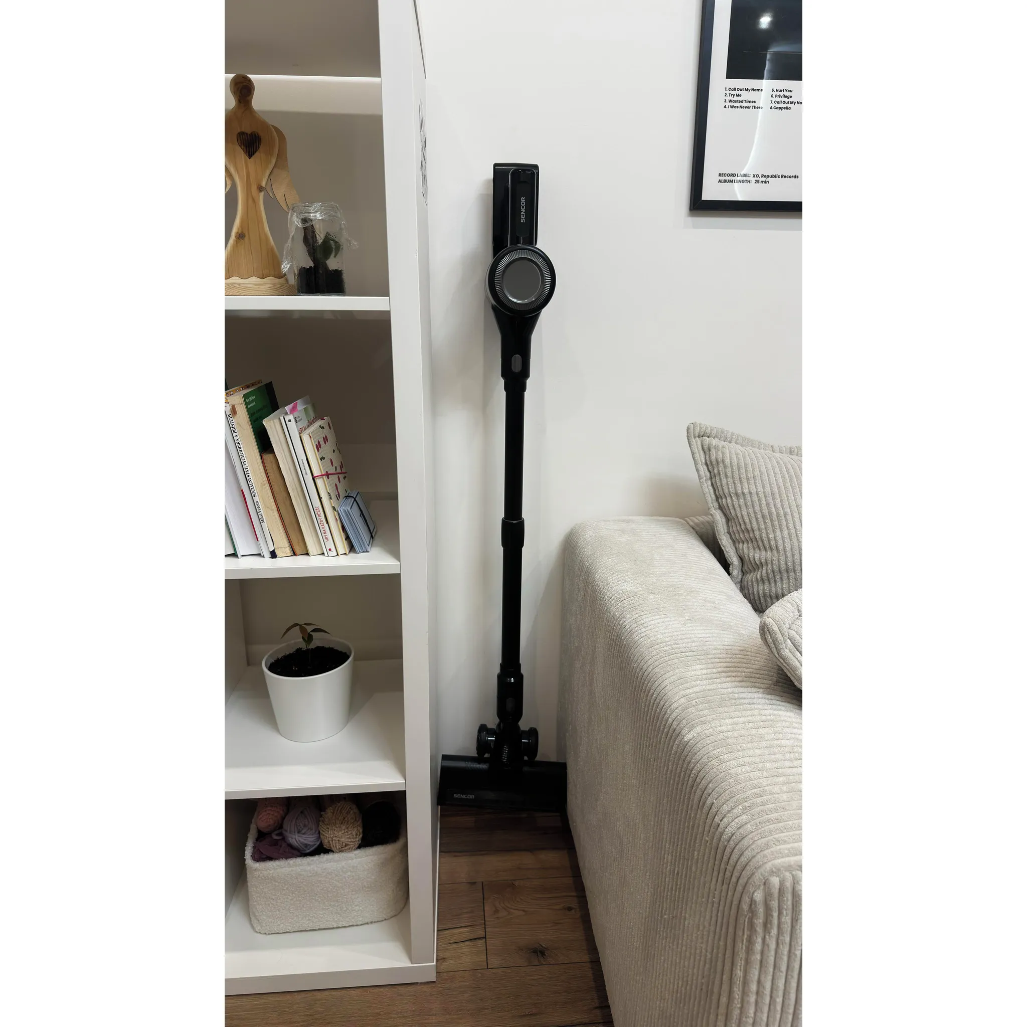 Fotografie 22 - Vysavač Sencor SVC 7221BK 41022953