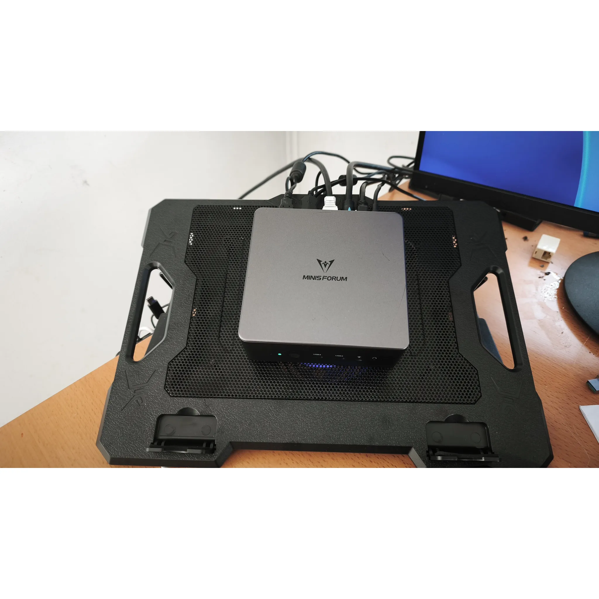 Fotografie 4 -  C-TECH CLP-S100