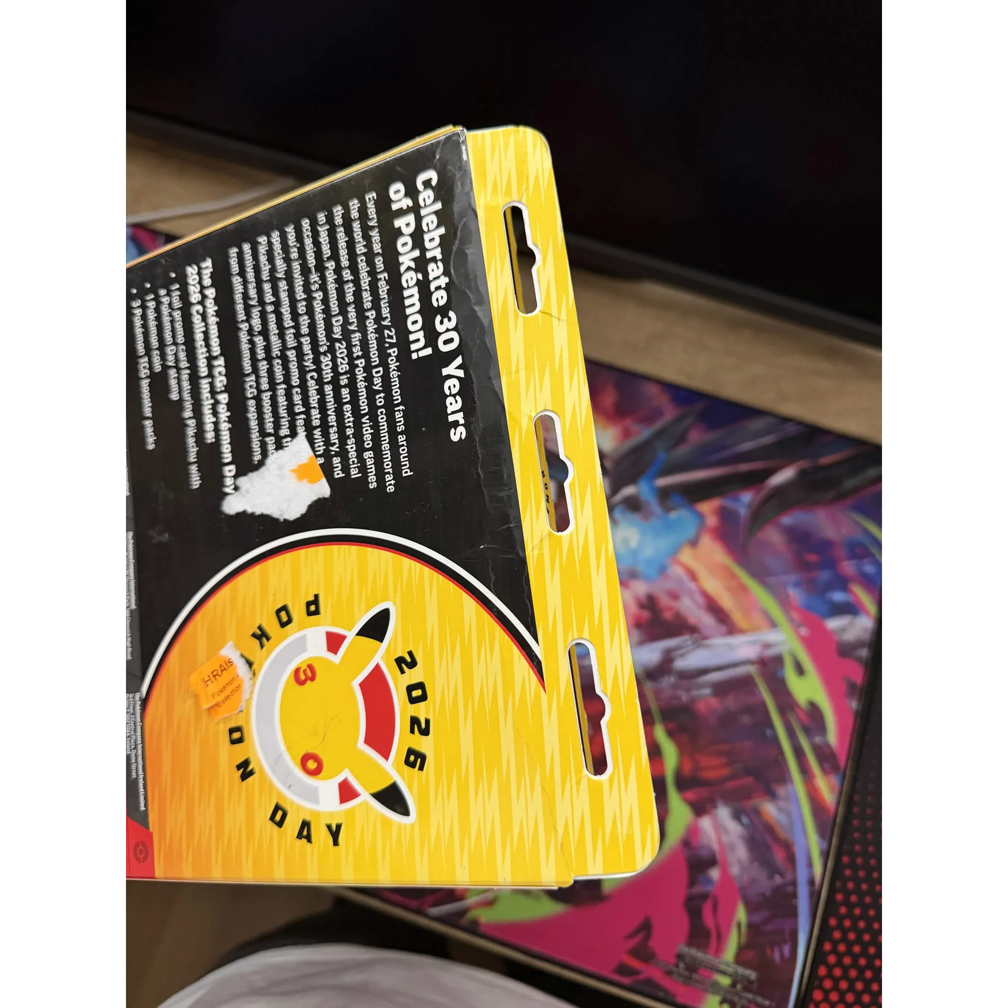 Fotografie 8 - Sběratelská karetní hra Pokémon TCG: Pokémon Day 2026 Collection