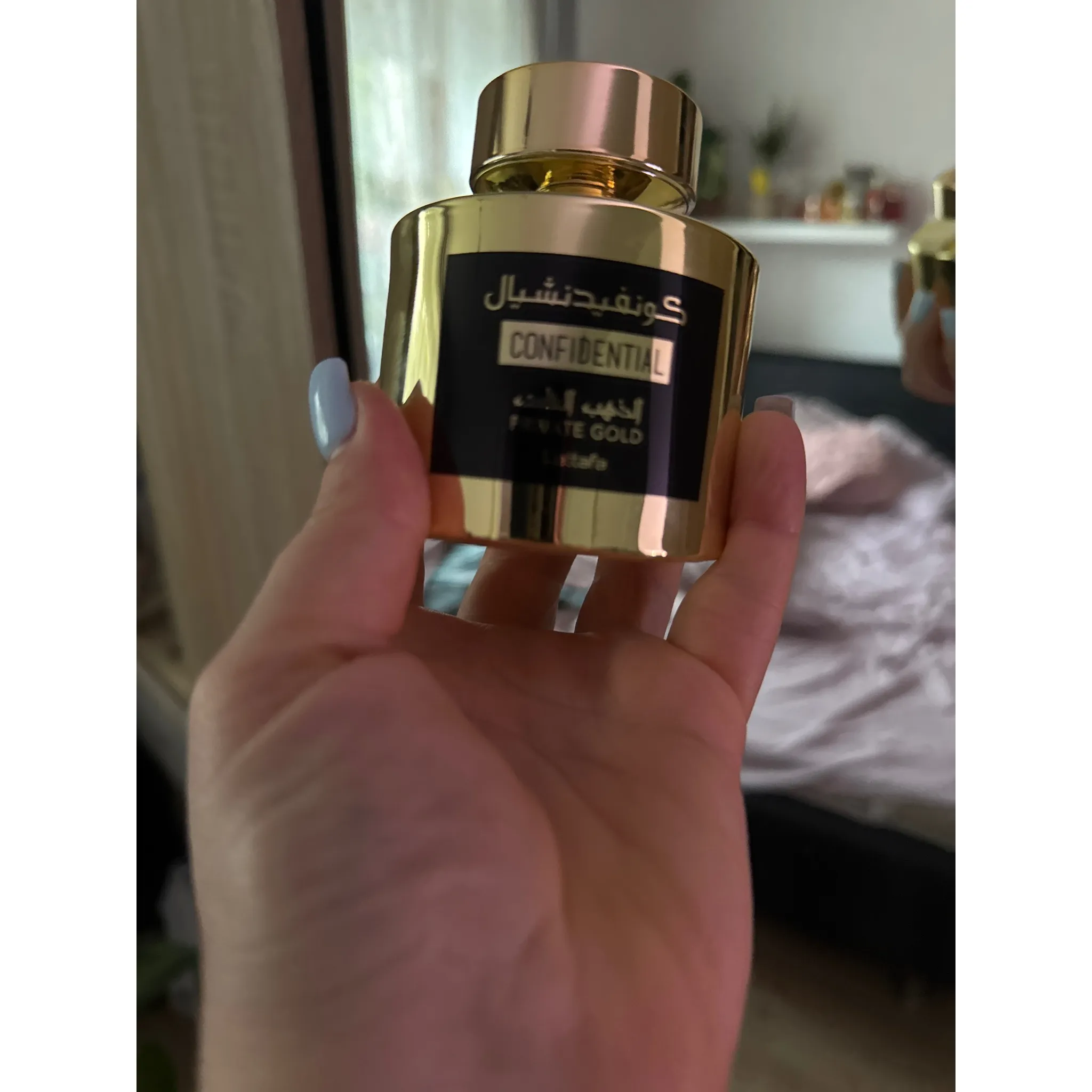 Fotografie 6 - Unisex parfém Lattafa Confidential Private Gold U EDP 100 ml