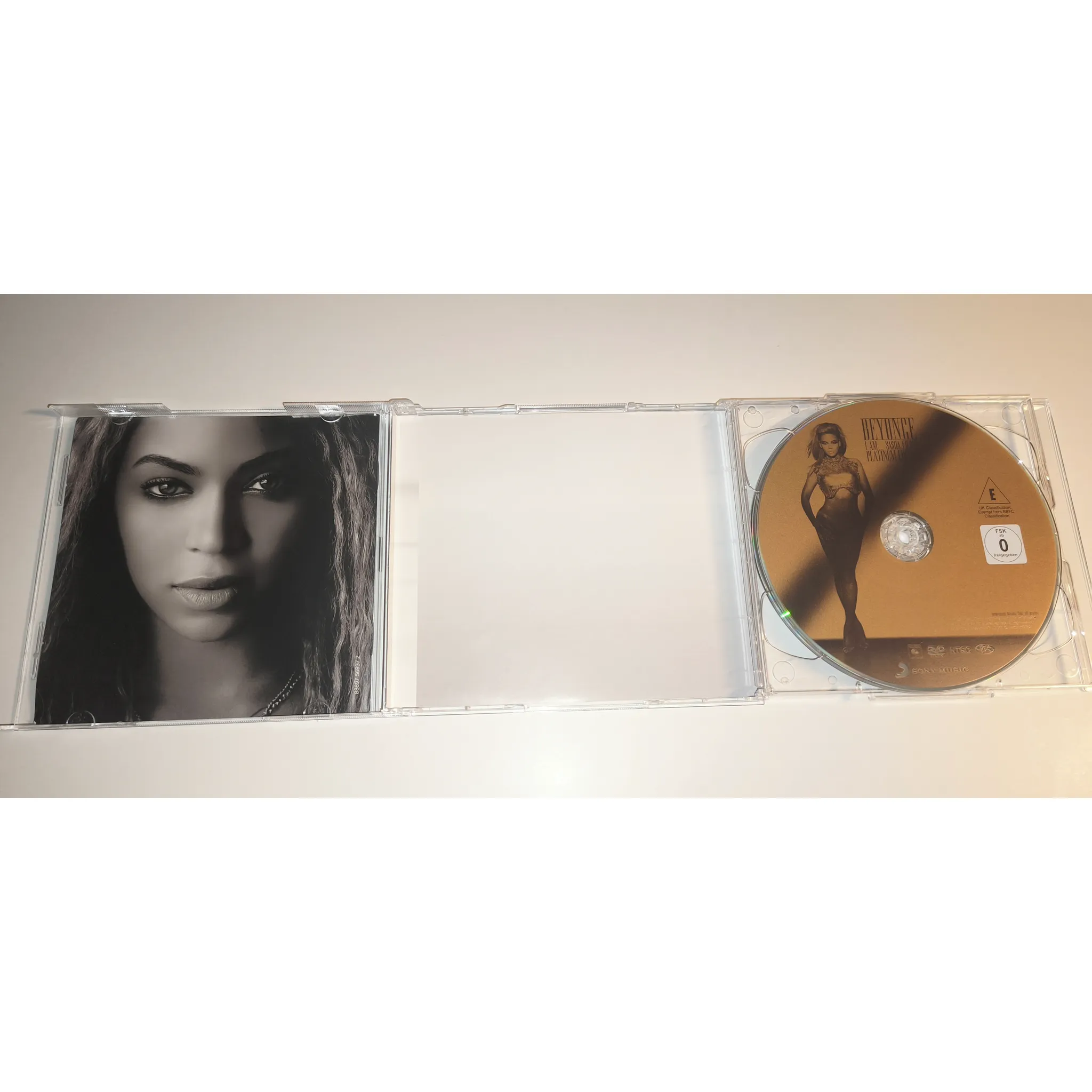 Fotografie 2 - Zahraniční hudba I Am... Sasha Fierce (Platinum Edition) - Beyoncé [CD + DVD]