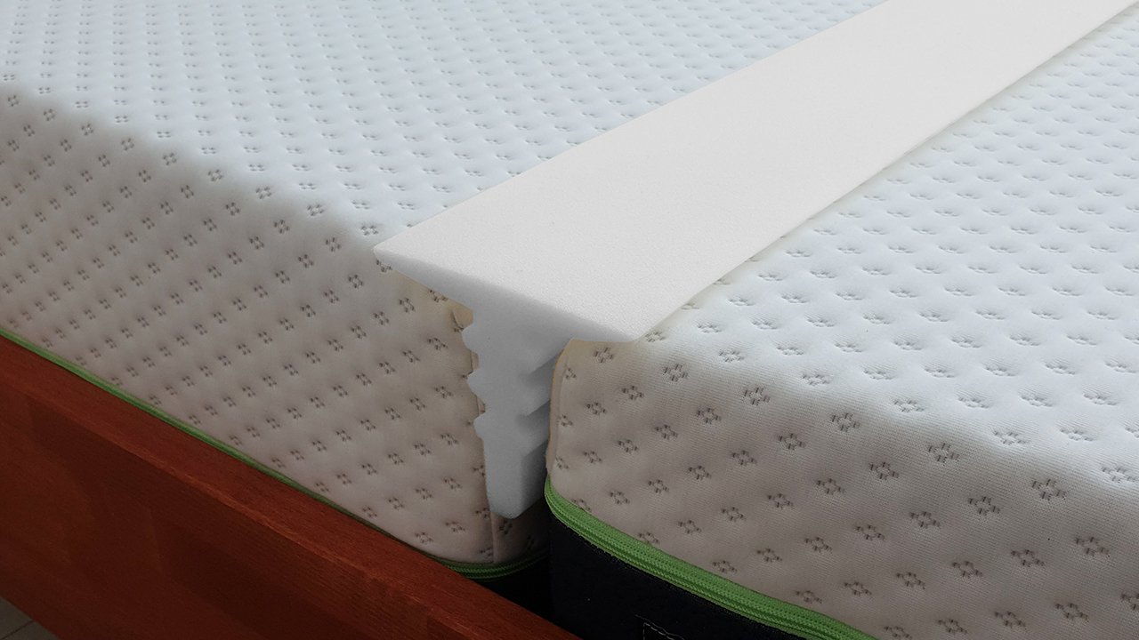 BEDTON Výplň mezi matrace PUR Délka: 200 cm • tvar písmene T