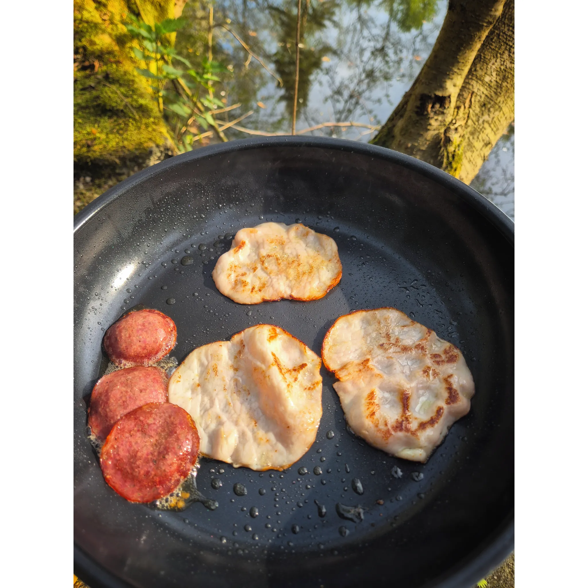 Fotografie 3 - Kempingové nádobí GSI Outdoors Bugaboo Ceramic Frypan 25 cm