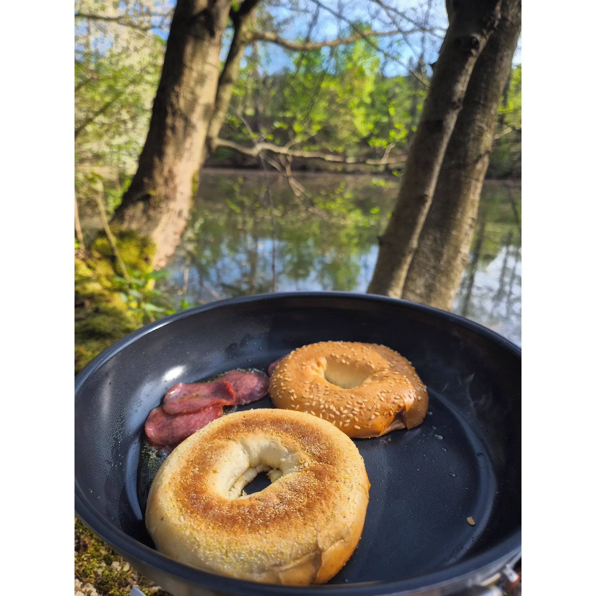 Fotografie 2 - Kempingové nádobí GSI Outdoors Bugaboo Ceramic Frypan 25 cm