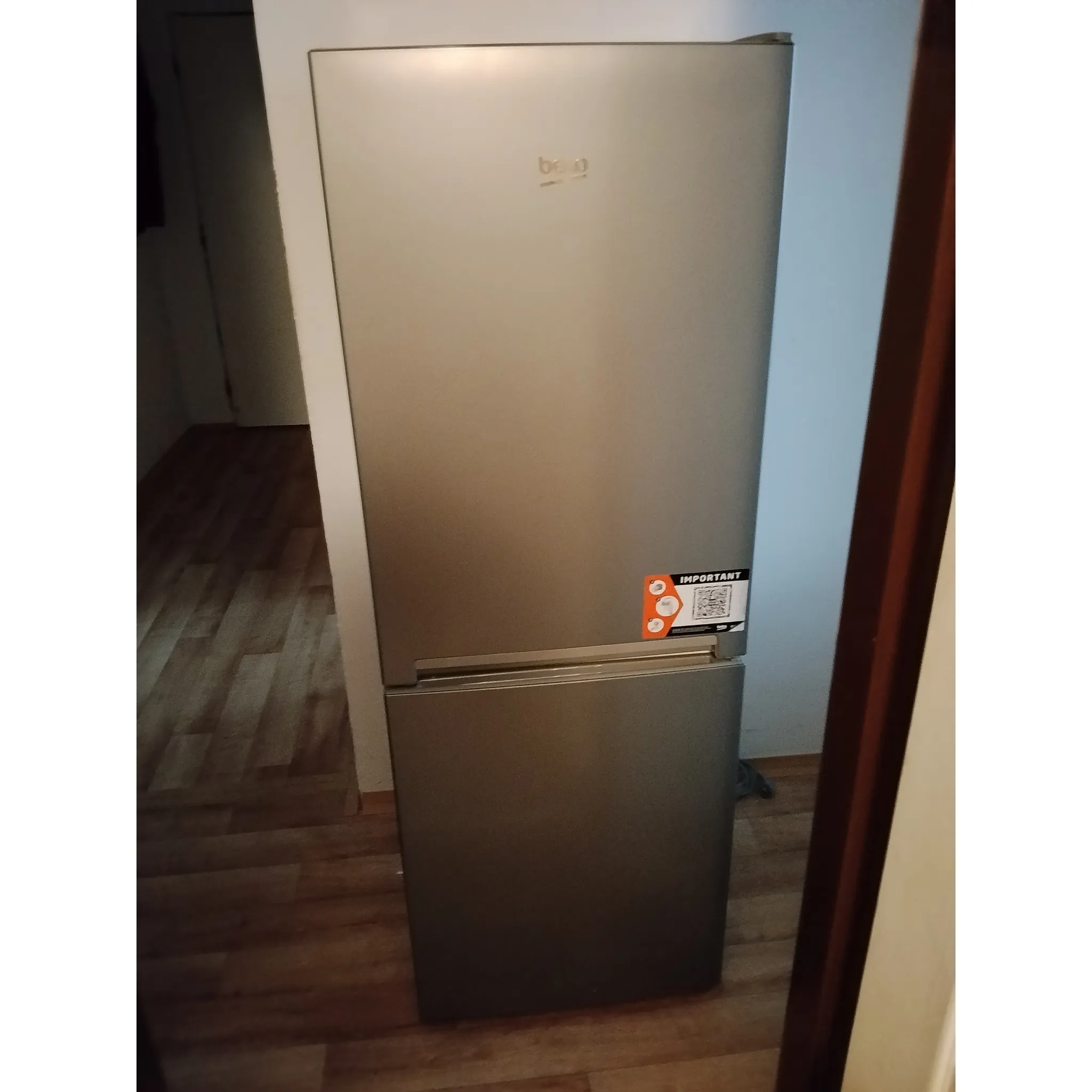 Fotografie 6 - Lednice Beko RCSA240K40SN