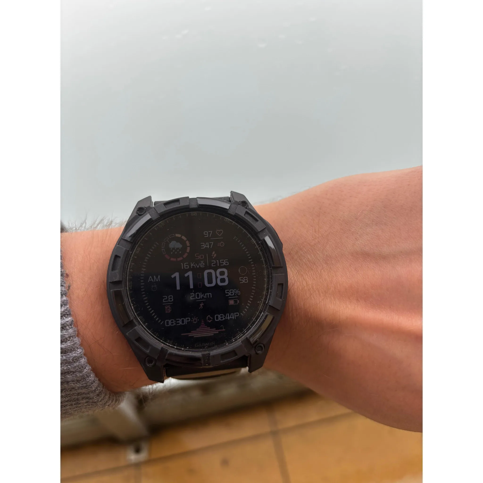 Fotografie 13 - Chytré hodinky Garmin fēnix 8 51 mm Slate Gray Black Silicone Band
