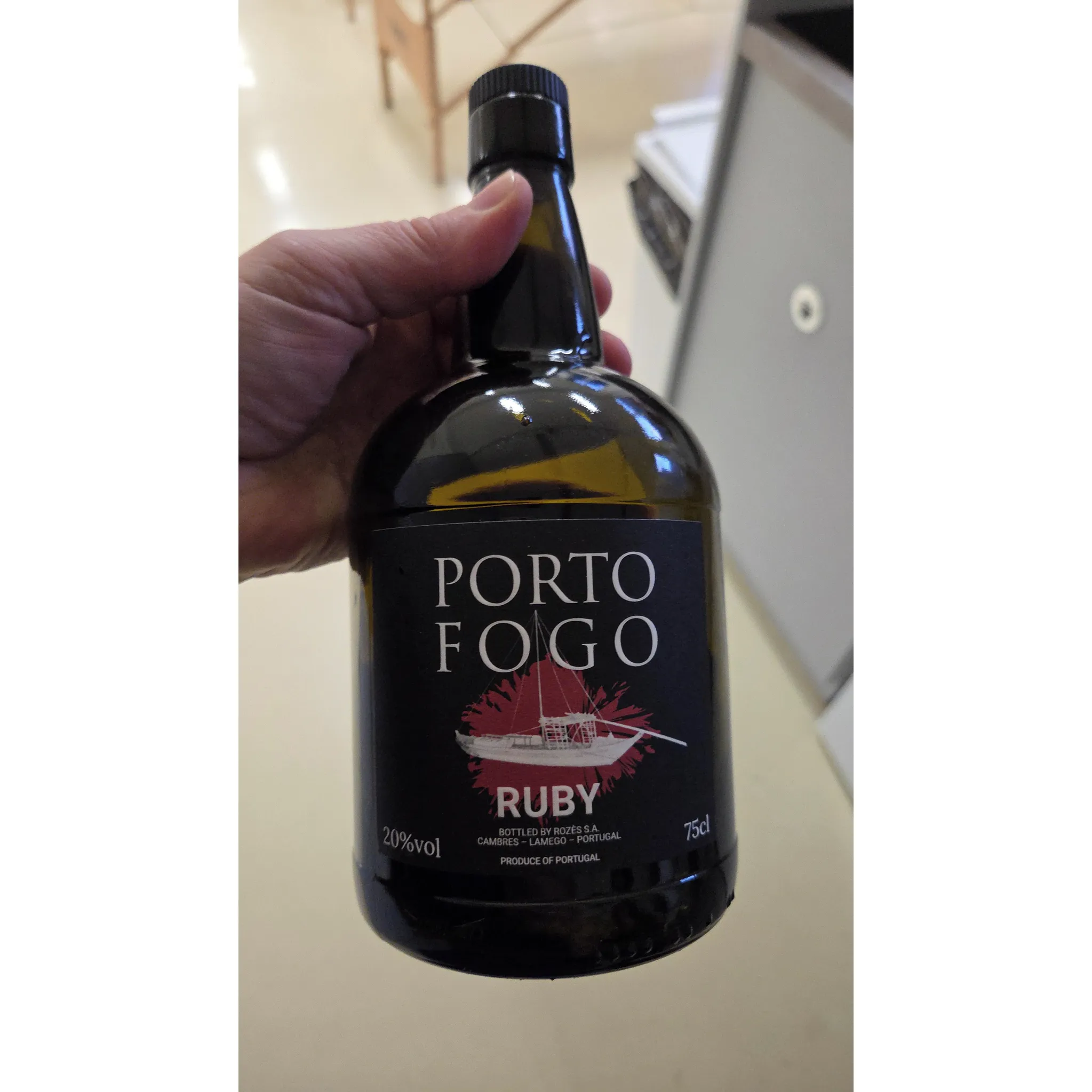 Fotografie 2 - Fortifikované víno Porto Fogo Ruby 20 % 0,75 l