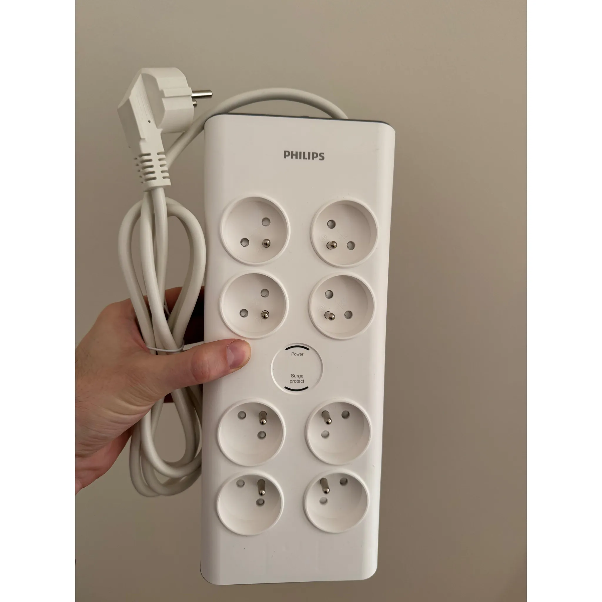 Fotografie 2 - Přepěťová ochrana Philips SPN7080WA/60