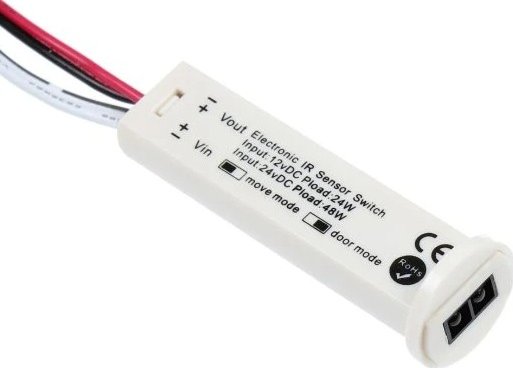 Vestavný dveřní nebo bezdotykový spínač 2v1 SENSIC 2A pro LED osvětlení bílý