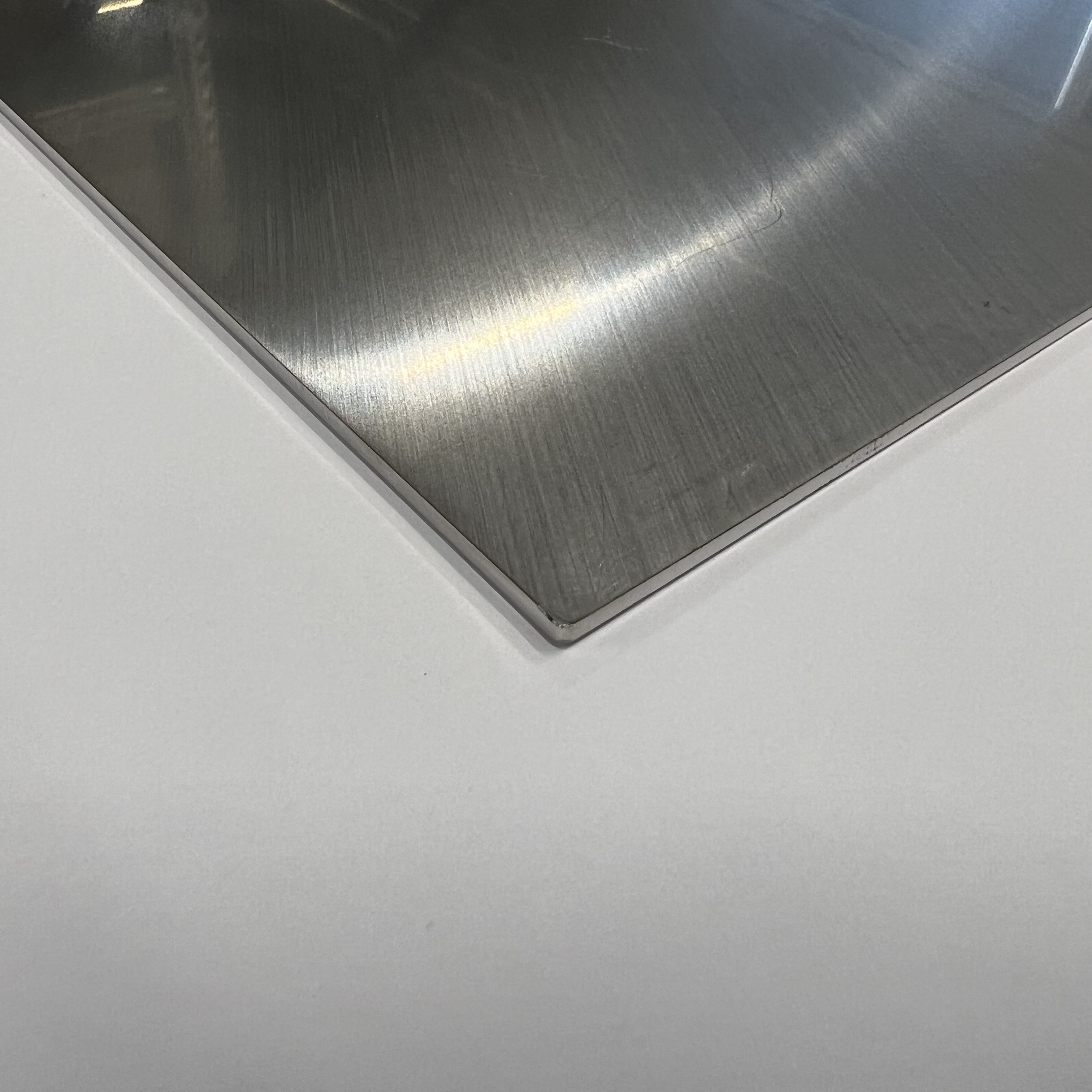 Vyrobce Nerezový plech tl. 3 mm, 500x500 mm
