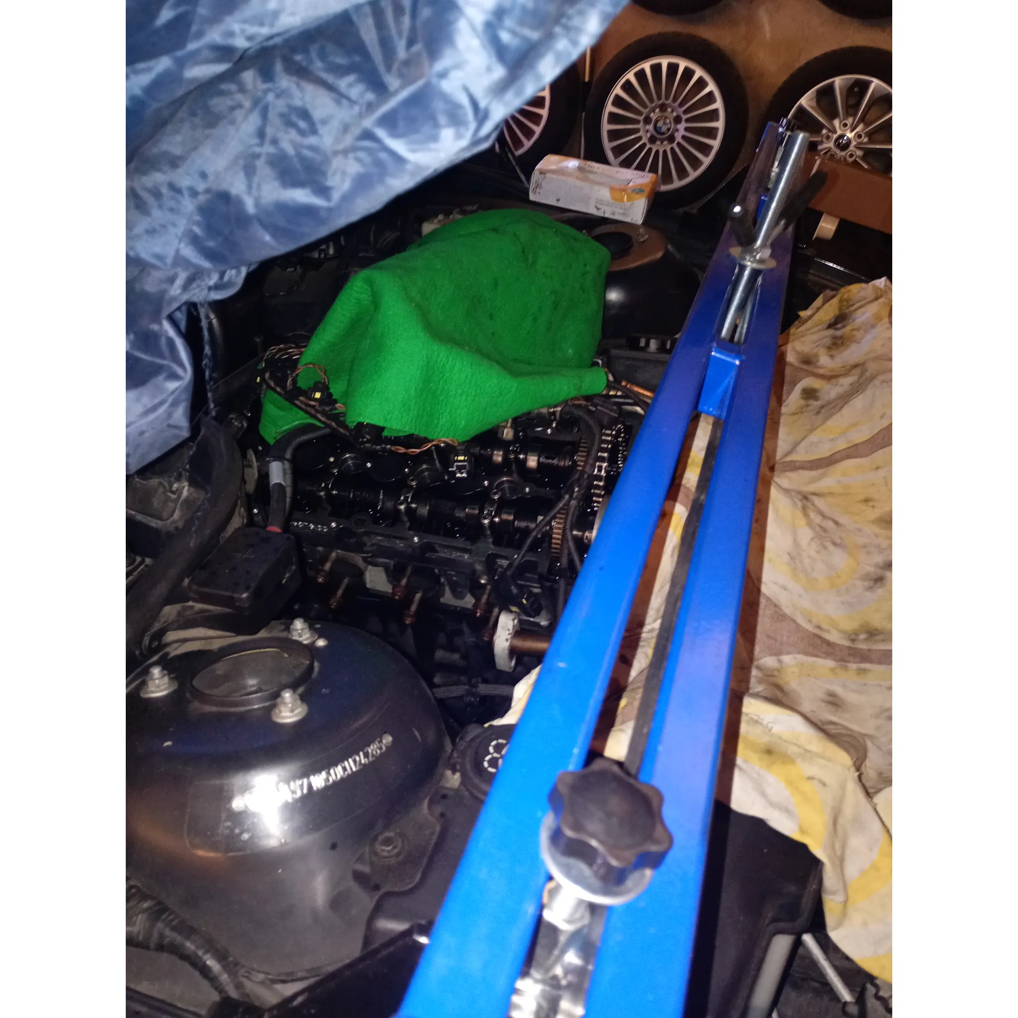Fotografie 3 - Zavěšení motoru Geko hrazda G02190