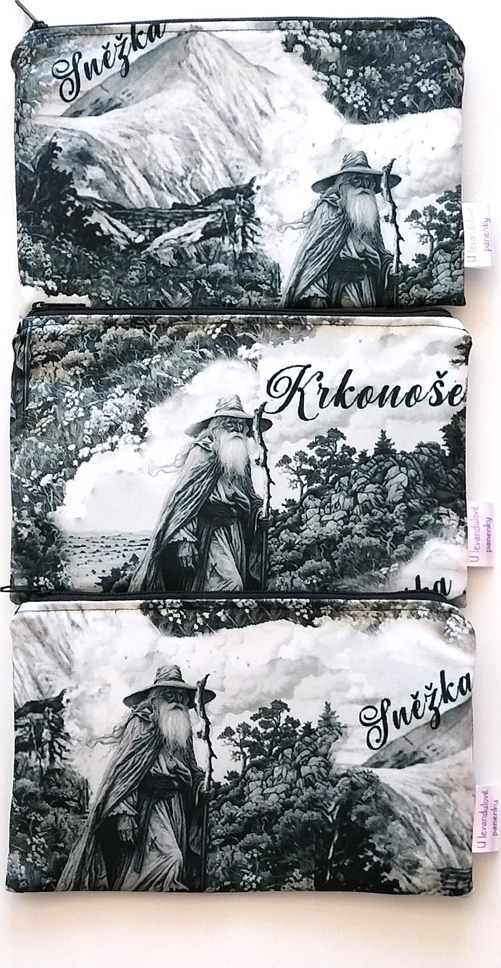 Pouzdro KRAKONOŠ A SNĚŽKA perokresba