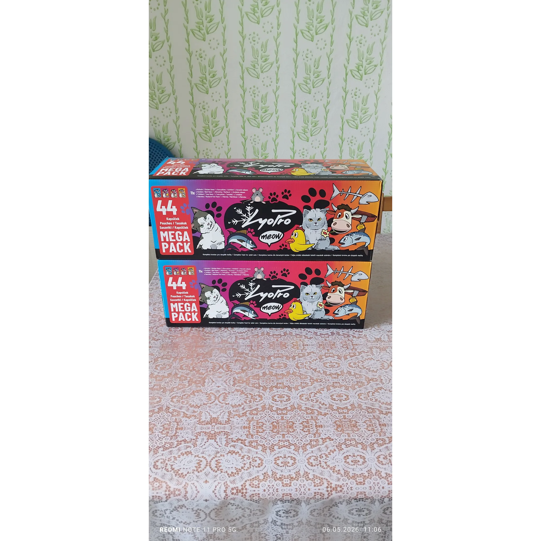 Fotografie 2 - Krmivo pro kočku Lyopro Mega Pack kapsičky pro kočky hovězí/tuňák/makrela/kuřecí 44x 85 g