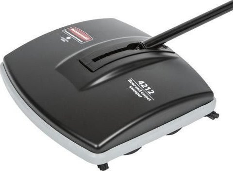 Mechanický bezsáčkový vysavač Rubbermaid, s jedním kartáčem