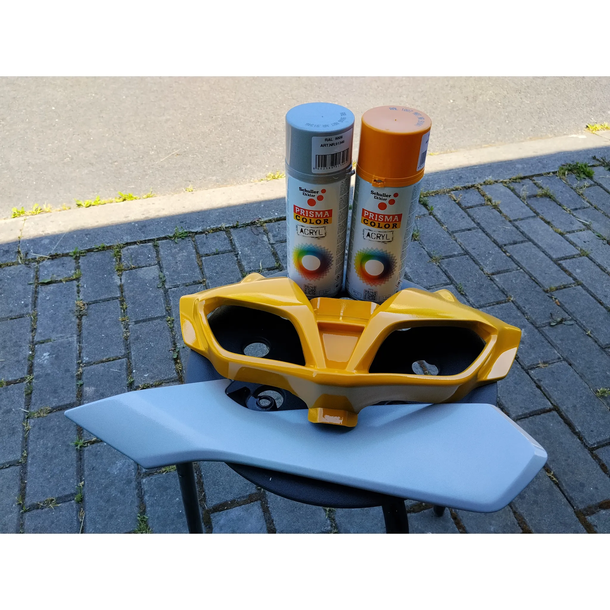 Fotografie 2 - Barva ve spreji Schuller Eh'klar Prisma Color sprej 400 ml RAL 9005 matně černá