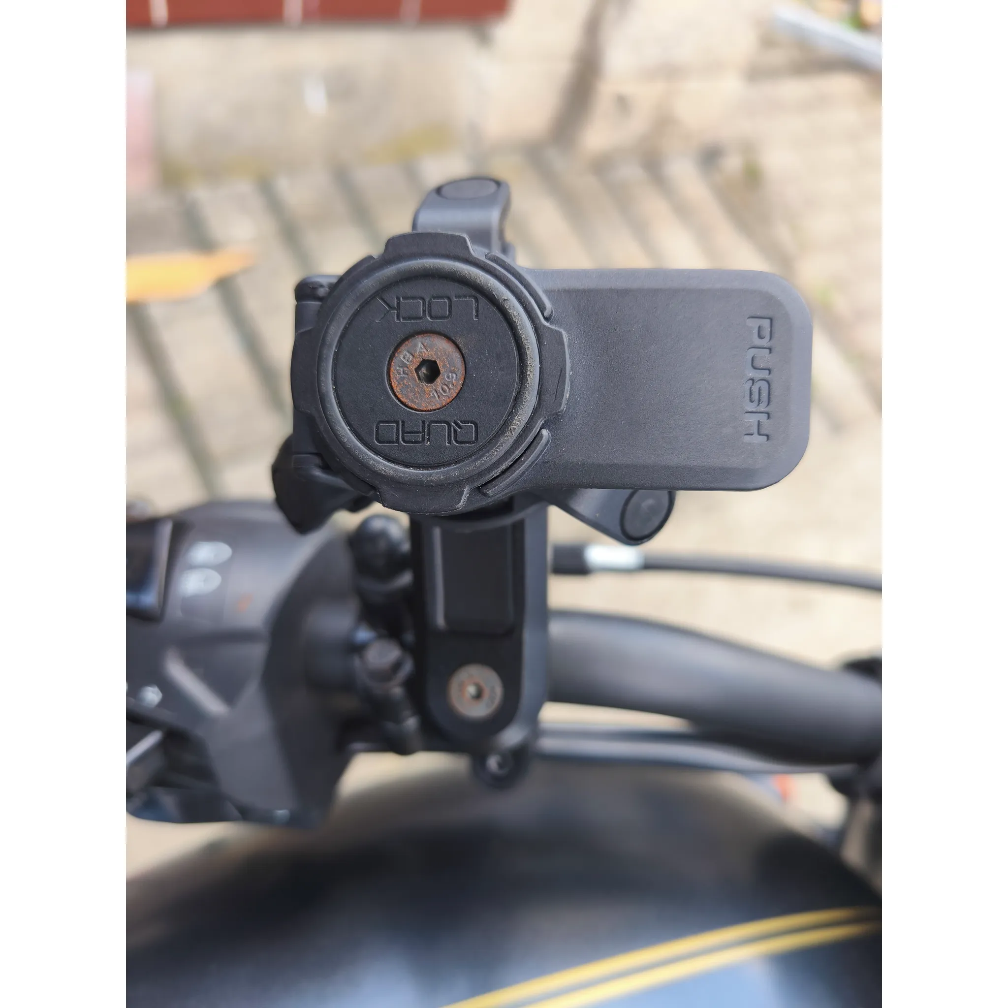 Fotografie 2 -  Quad Lock Handlebar Mount PRO