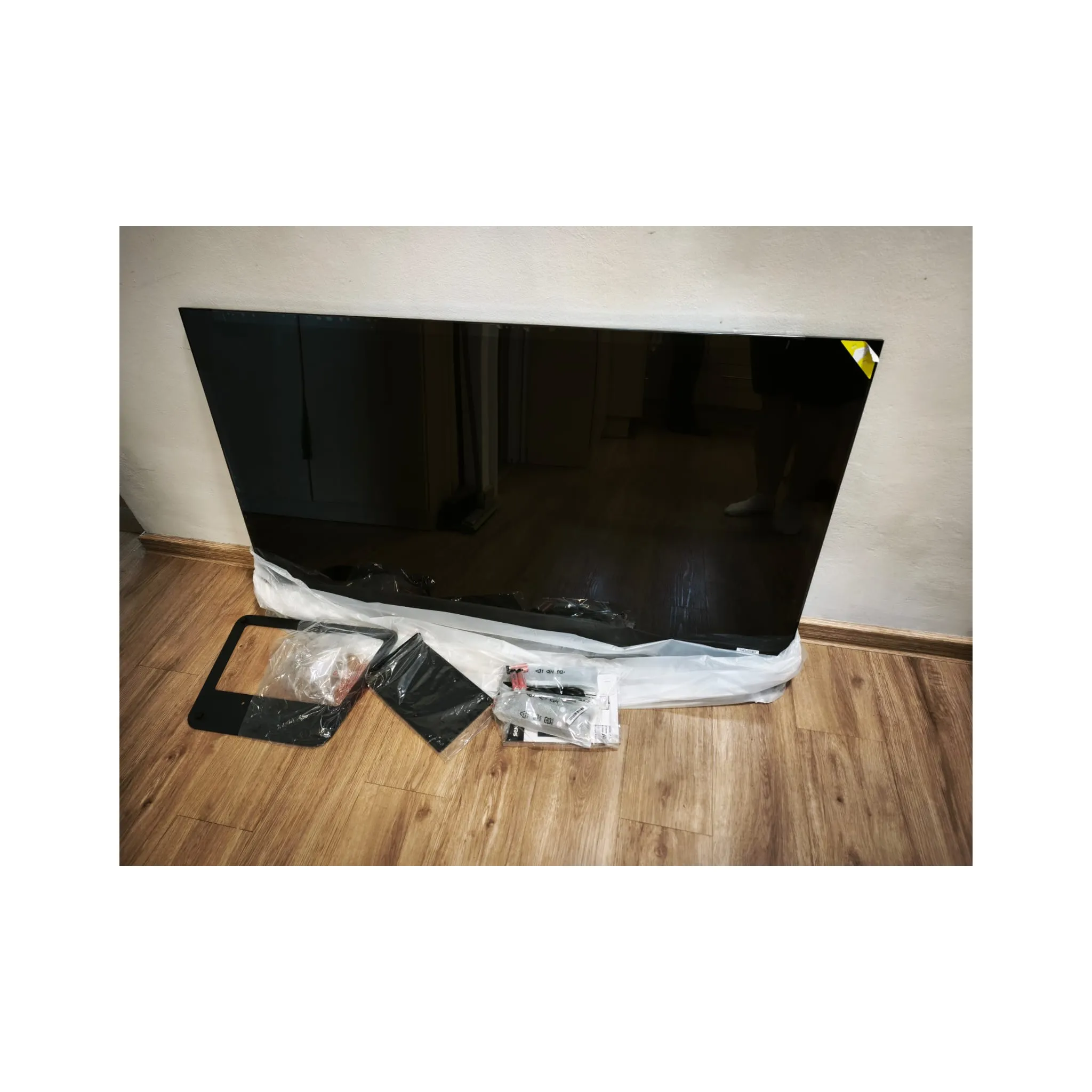 Fotografie 14 - Televizor Sencor 65" QLED (SLE 65Q871B)
