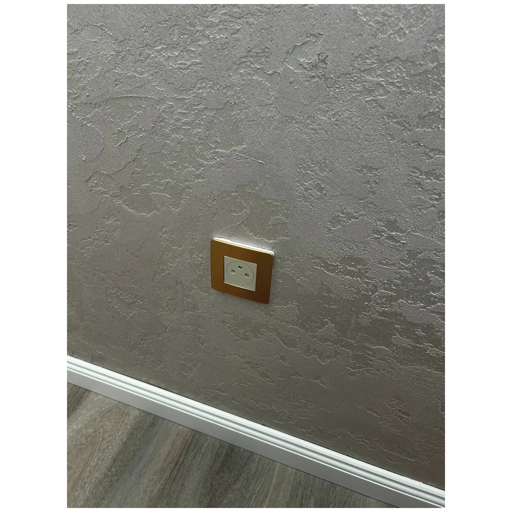 Fotografie 2 - Elektrická zásuvka Schneider Electric Unica NU305244E