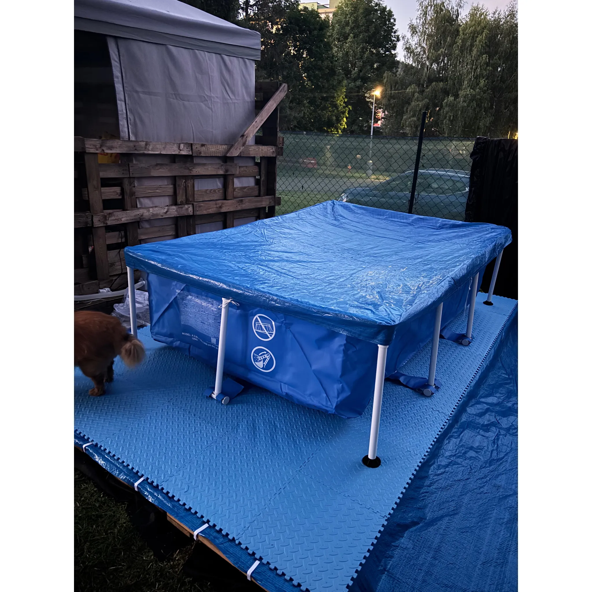Fotografie 4 - Bazénová plachta Bestway Steel Pro modrá 1,5 x 2,21 m