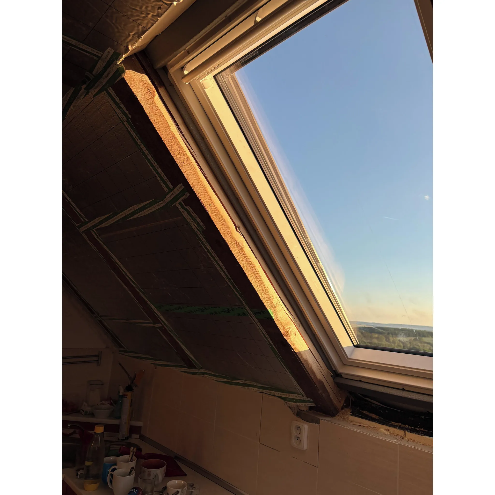 Fotografie 3 - Okno Velux GGU 0060 MK08 78 x 140 cm