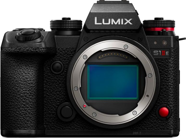 PANASONIC Lumix DC-S1 IIE