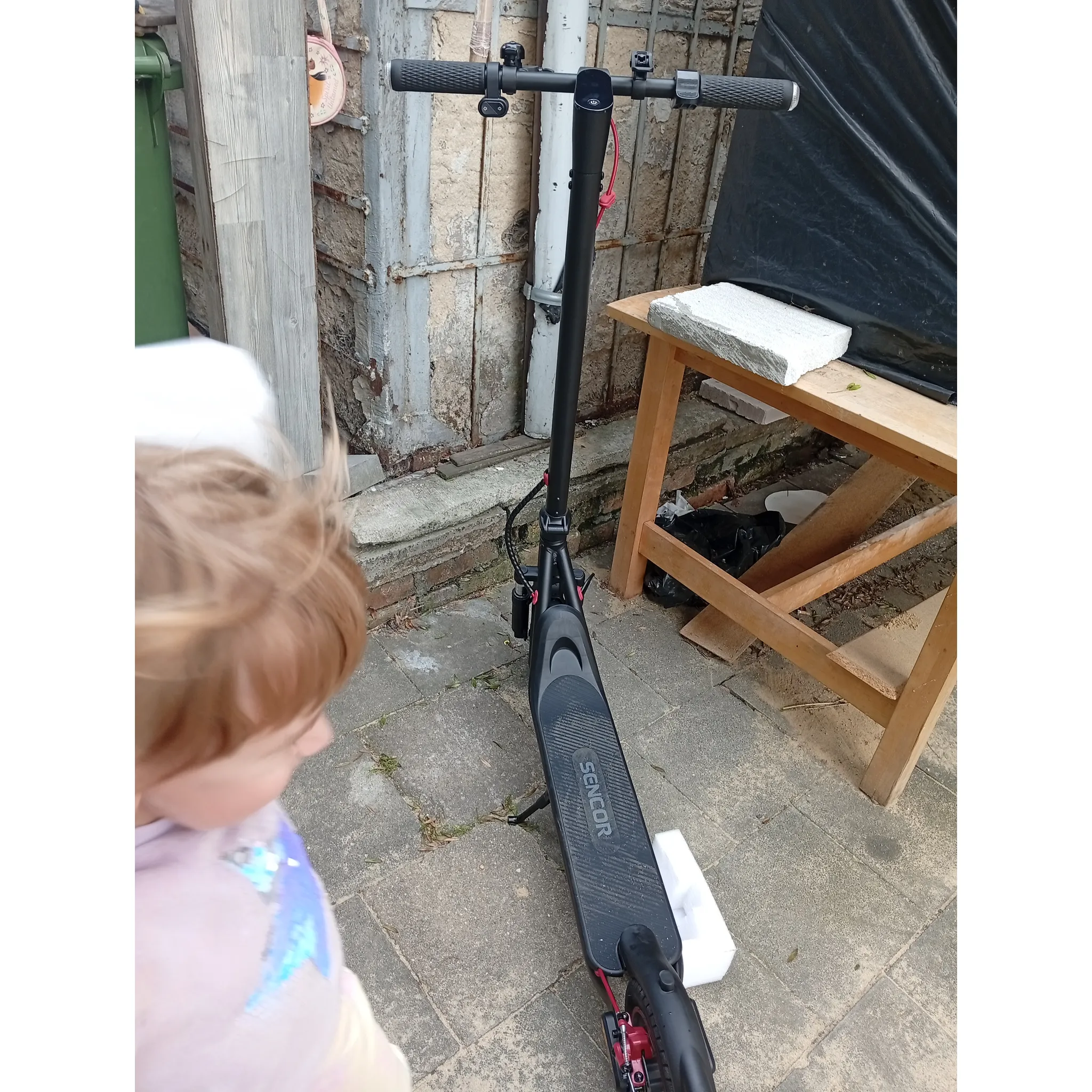Fotografie 15 - Elektrokoloběžka Sencor Scooter S31