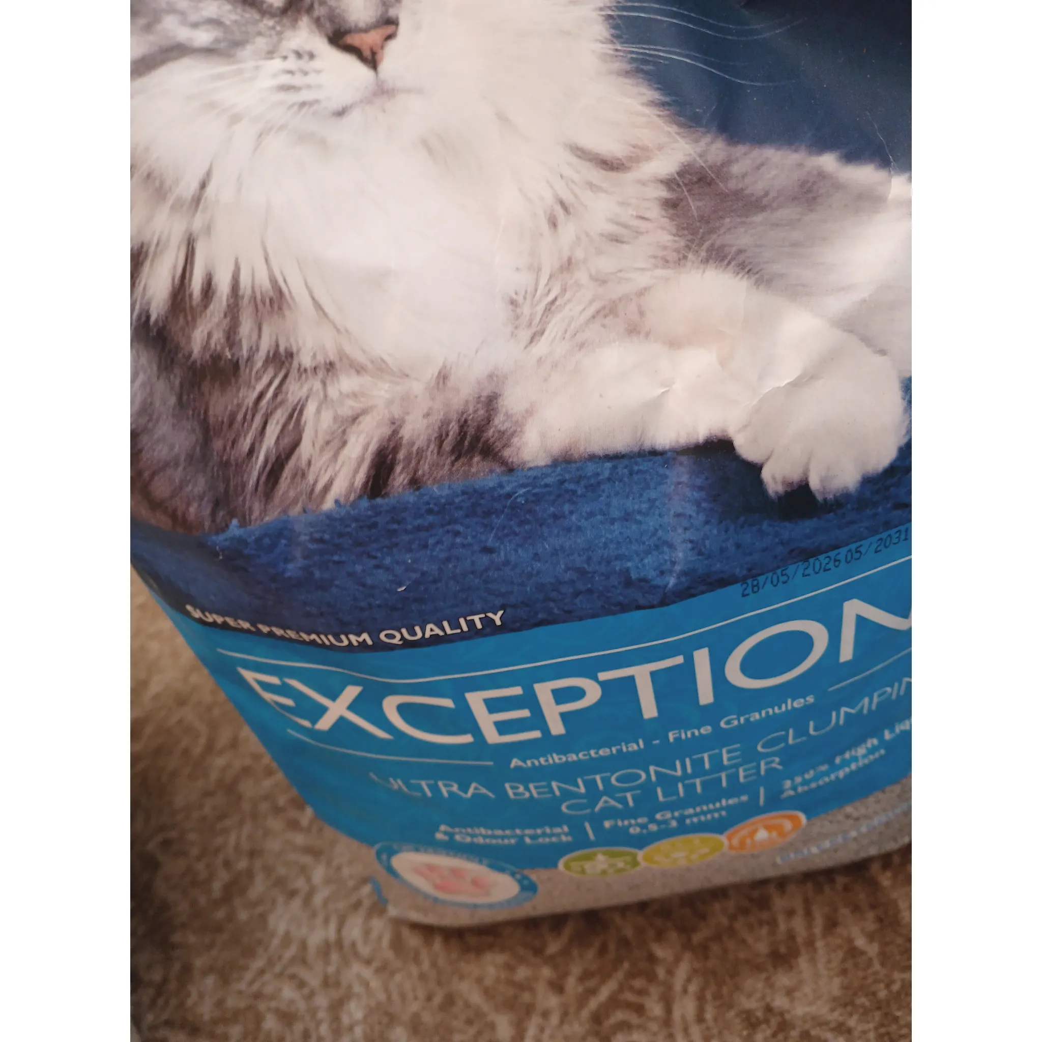Fotografie 4 - Podestýlka pro kočku Brit Fresh for Cats Excellent Ultra Bentonite 5 kg