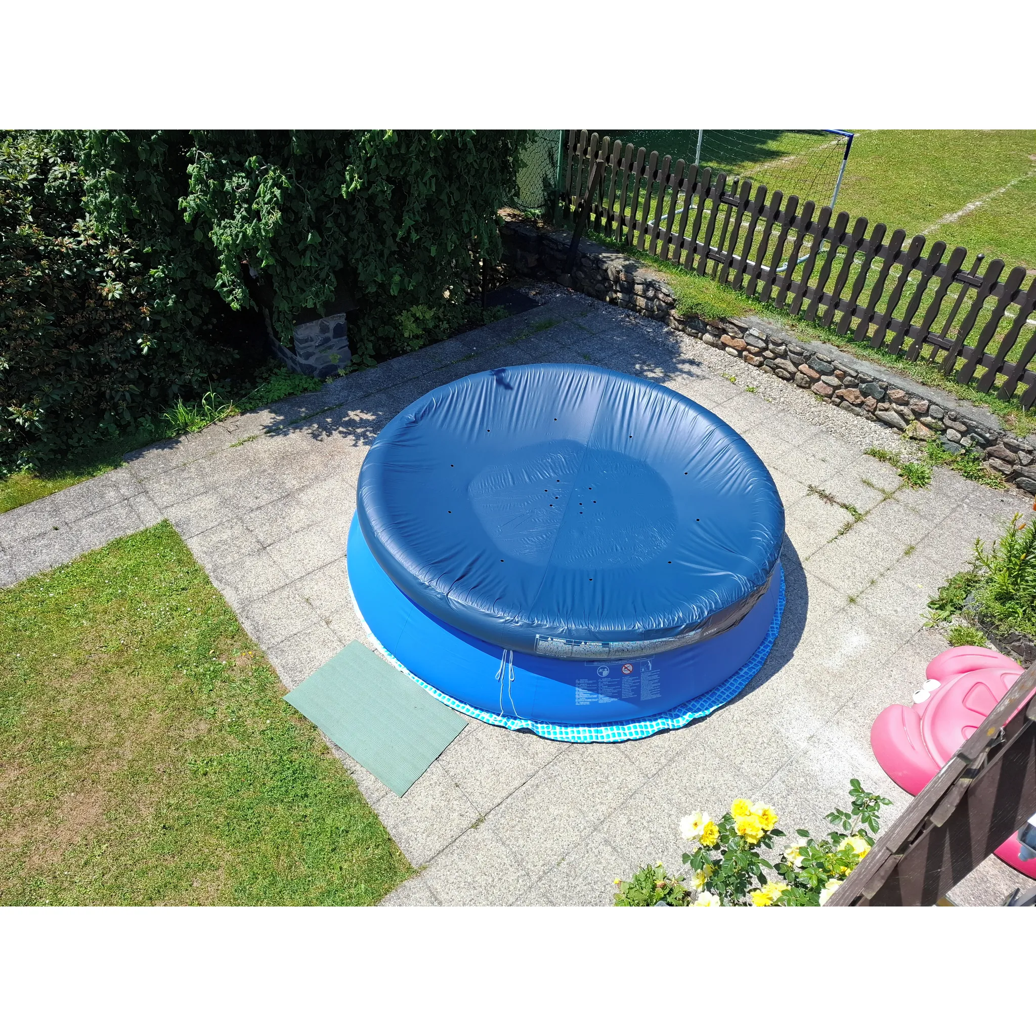 Fotografie 2 - Bazénová plachta Intex Easy Set krycí plachta na bazén tmavě modrá 3,66 m