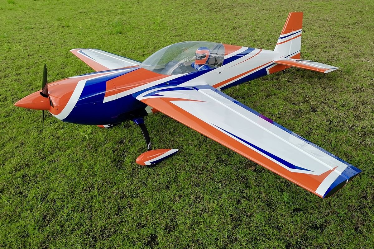 ExtremeFlight | 125" Extra 300 V4 Plus - Oranžová/Bílá 3,35m A123V4P2OW