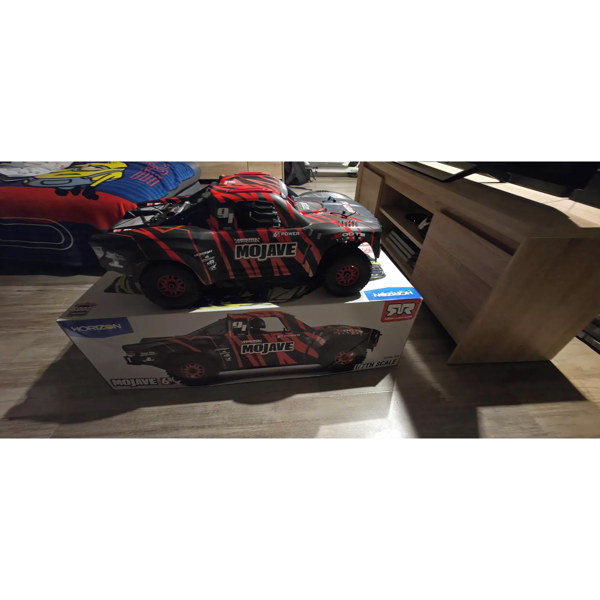 Fotografie 4 - RC model auta Arrma Mojave 6S BLX 1:7 4WD RTR červené