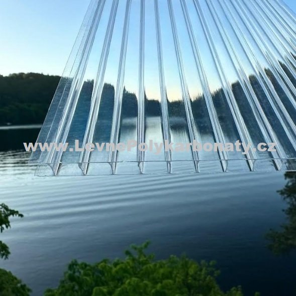 Komůrkový polykarbonát 10 mm 1UV GUTTA 2/10 ČIRÁ - šíře 2,1 m x délka 3 m (Komůrková dutinková polykarbonátová deska 2/10 dvoustěnná 10 mm 1UV čirá - šíře 2,1 m)