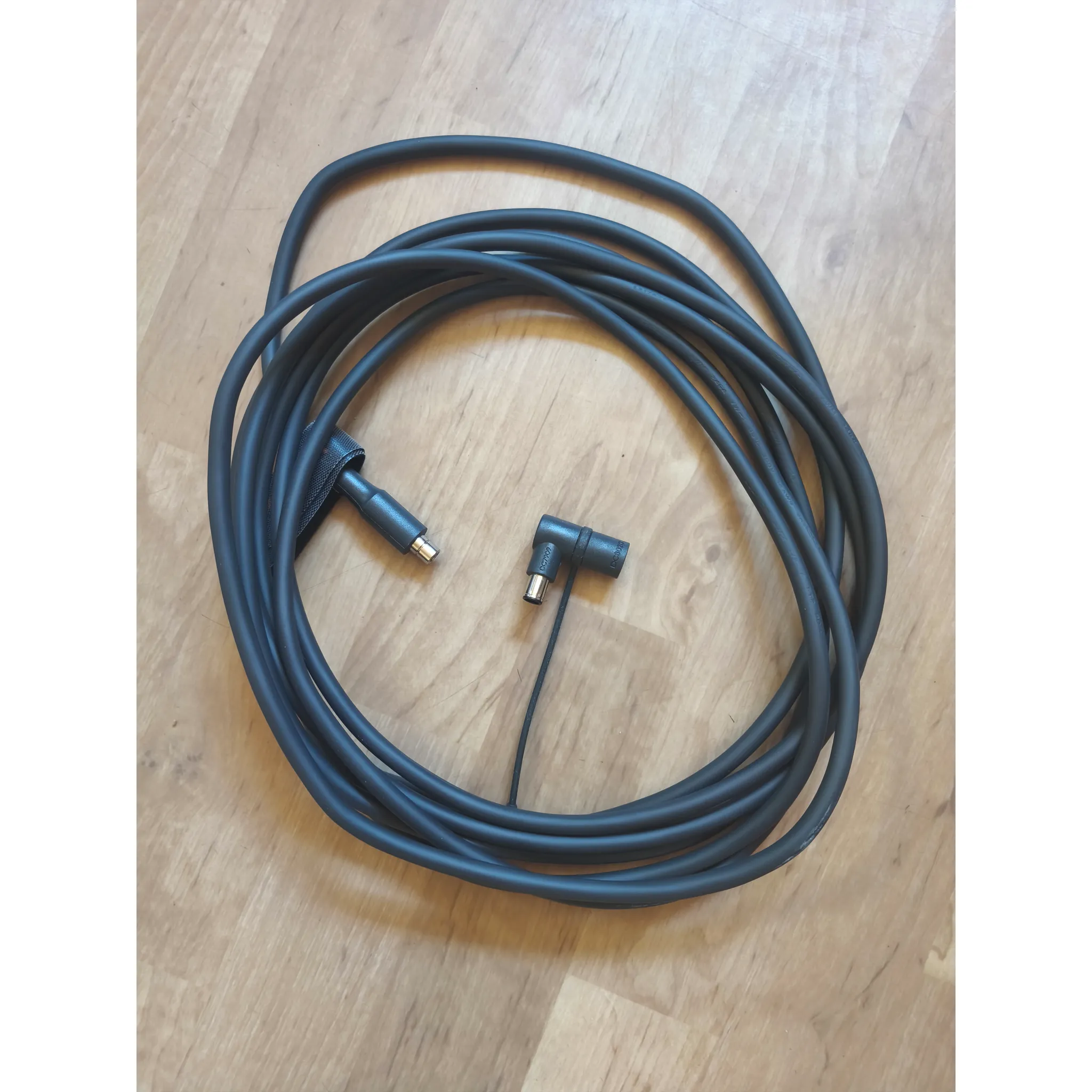 Fotografie 2 - Prodlužovací kabel Jackery JAC-PRO-KABEL