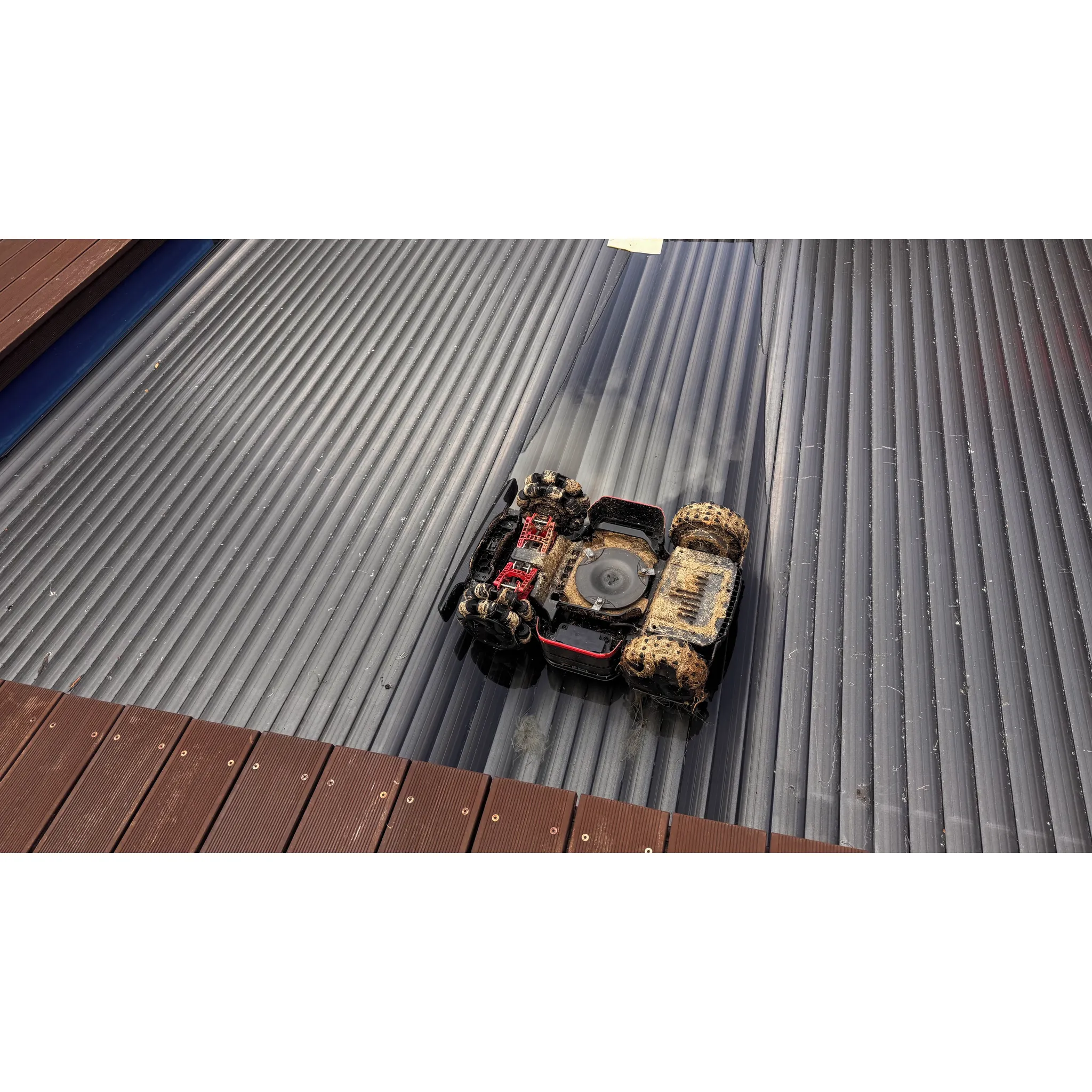 Fotografie 7 - Robotická sekačka Dreame A3 AWD 1000 MXXA7300
