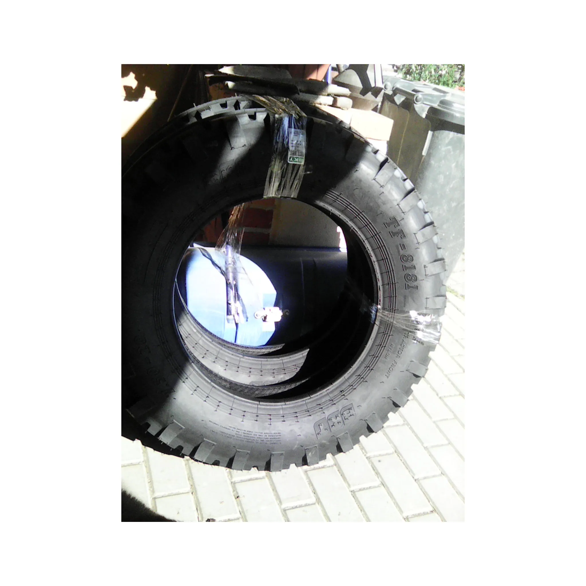 Fotografie 2 - Pneu pro těžký stroj BKT TF-8181 7,50 -20 109A6/101A8 8PR TT