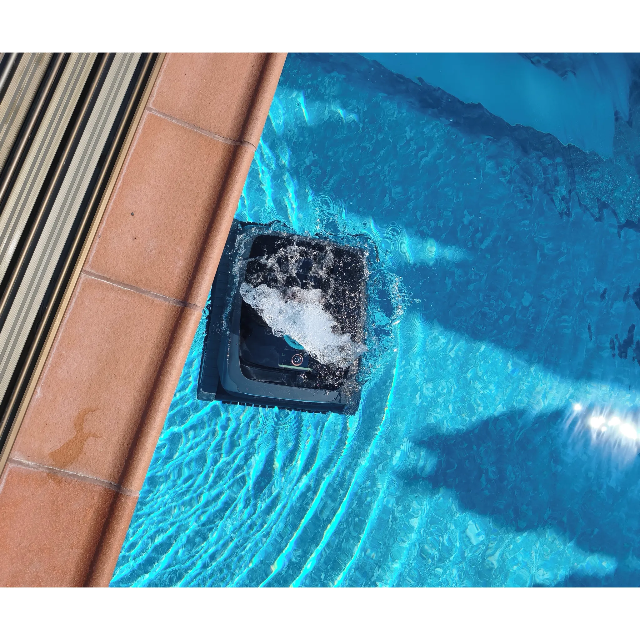 Fotografie 5 - Automatický bazénový vysavač Aiper Scuba S3