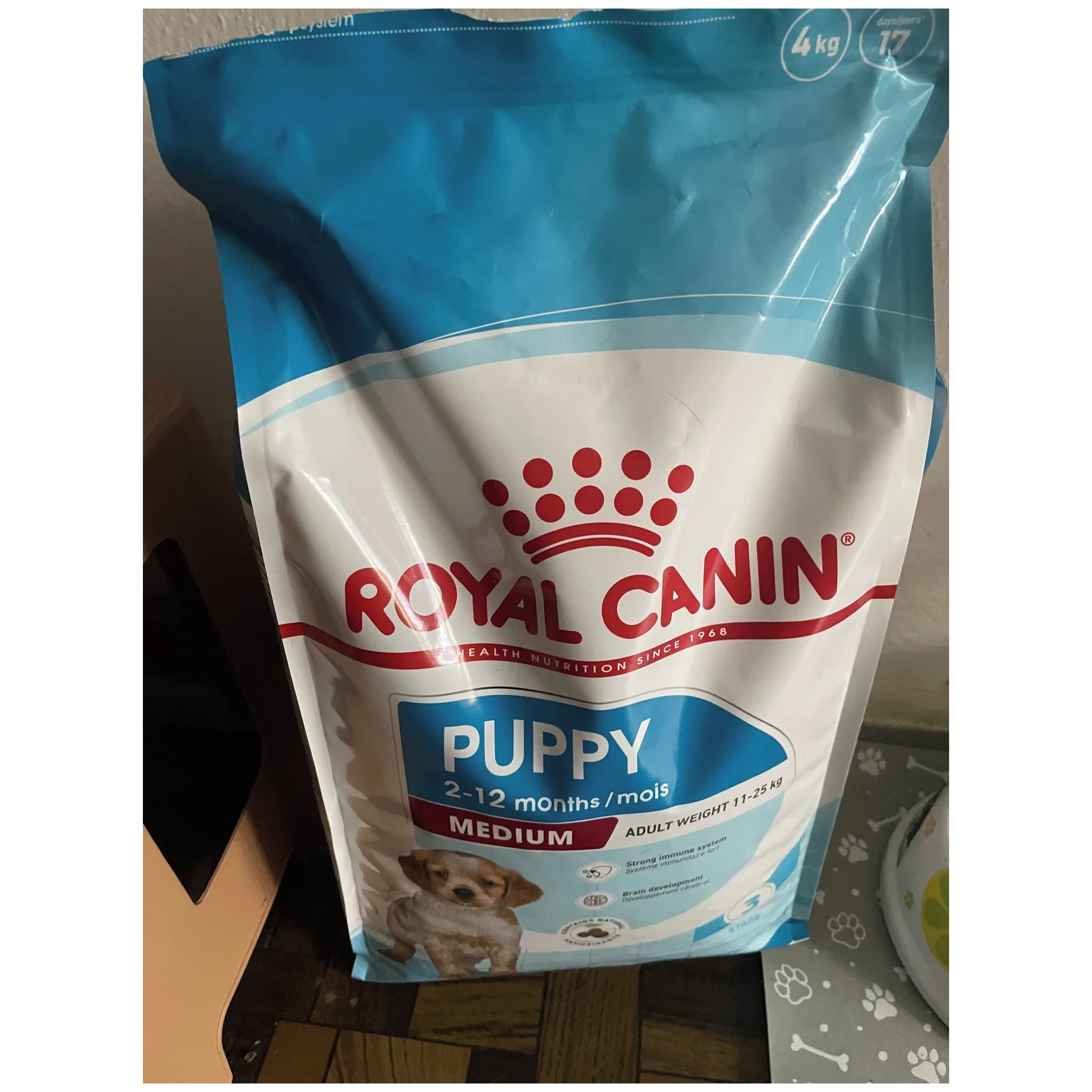 Fotografie 3 - Krmivo pro psa Royal Canin Medium Puppy 1 kg