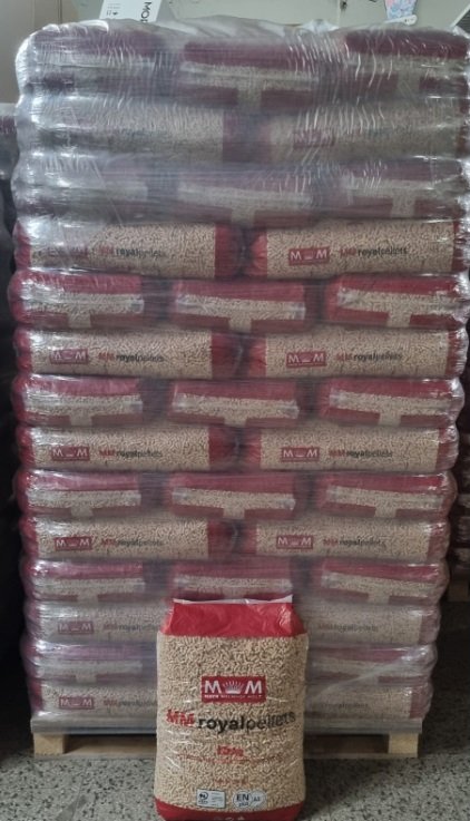 Dřevní pelety Royal ENplus ENplus A1 paleta 1050 kg (10,6 Kč/kg) - kup kamna a pelety za 10 Kč/kg