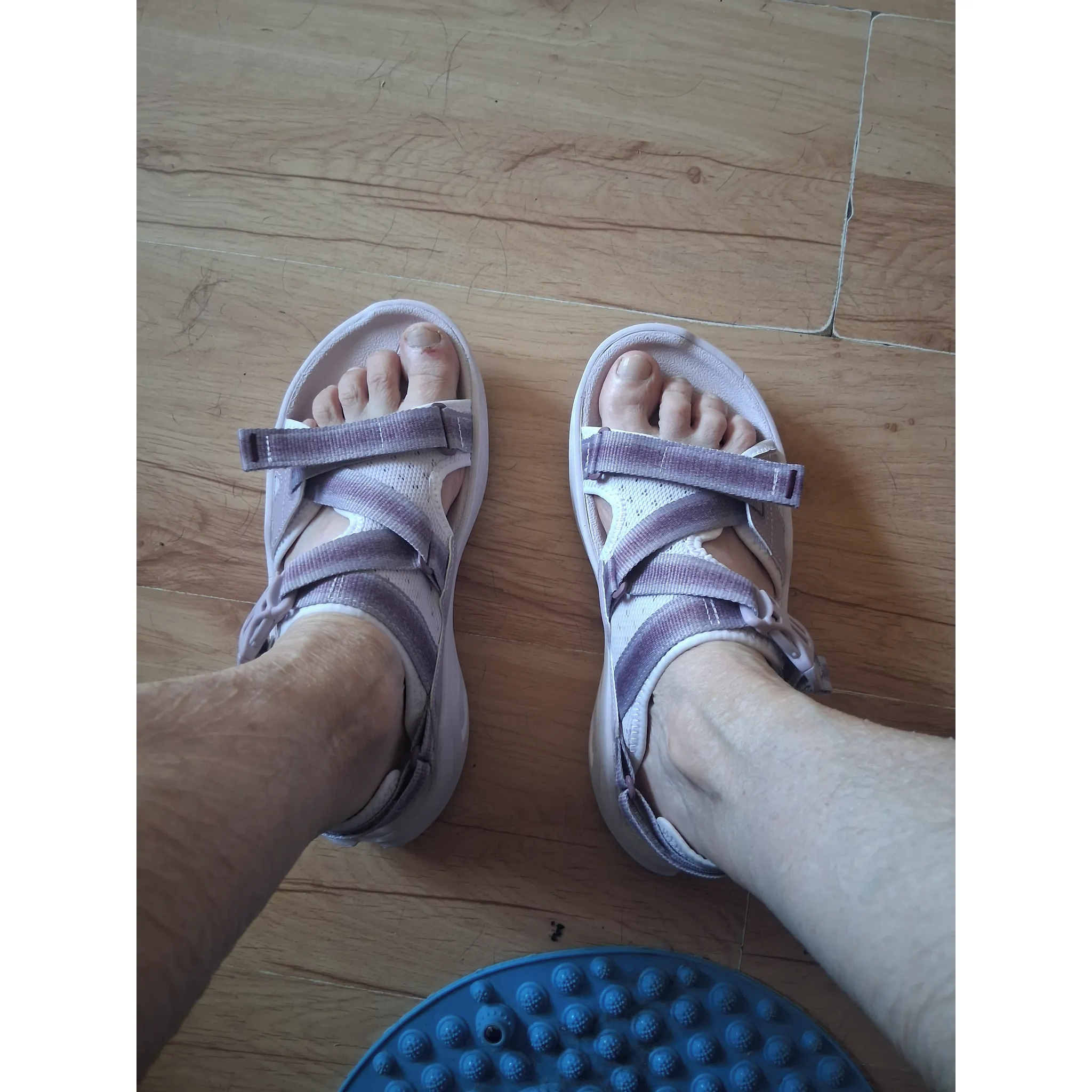 Fotografie 9 - Dámské sandále HOKA ONE ONE Infini Hike TC Fragrant Lilac/Lilac Cream 40