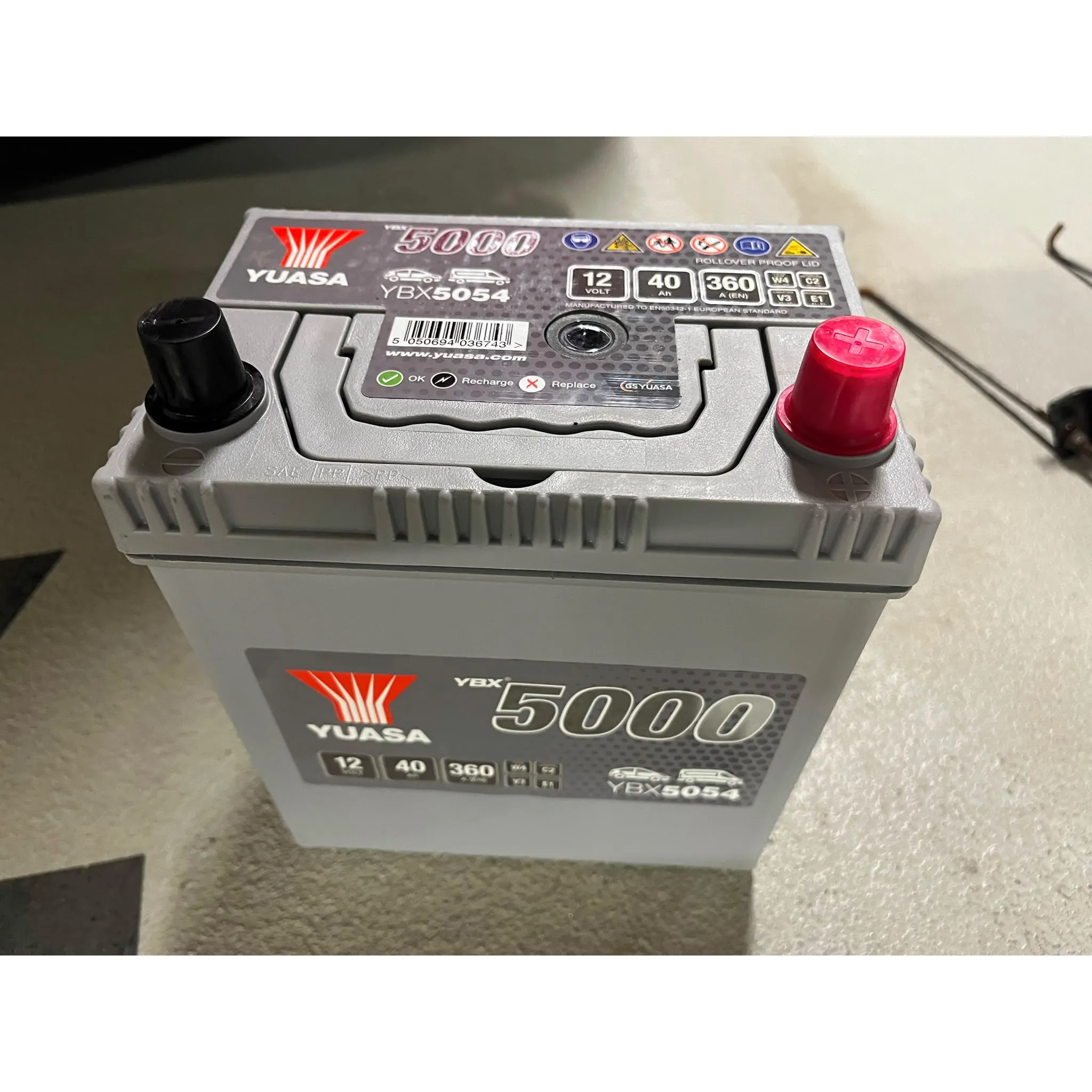 Fotografie 2 - Autobaterie Yuasa Silver High Performance SMF 12V 40Ah 360A