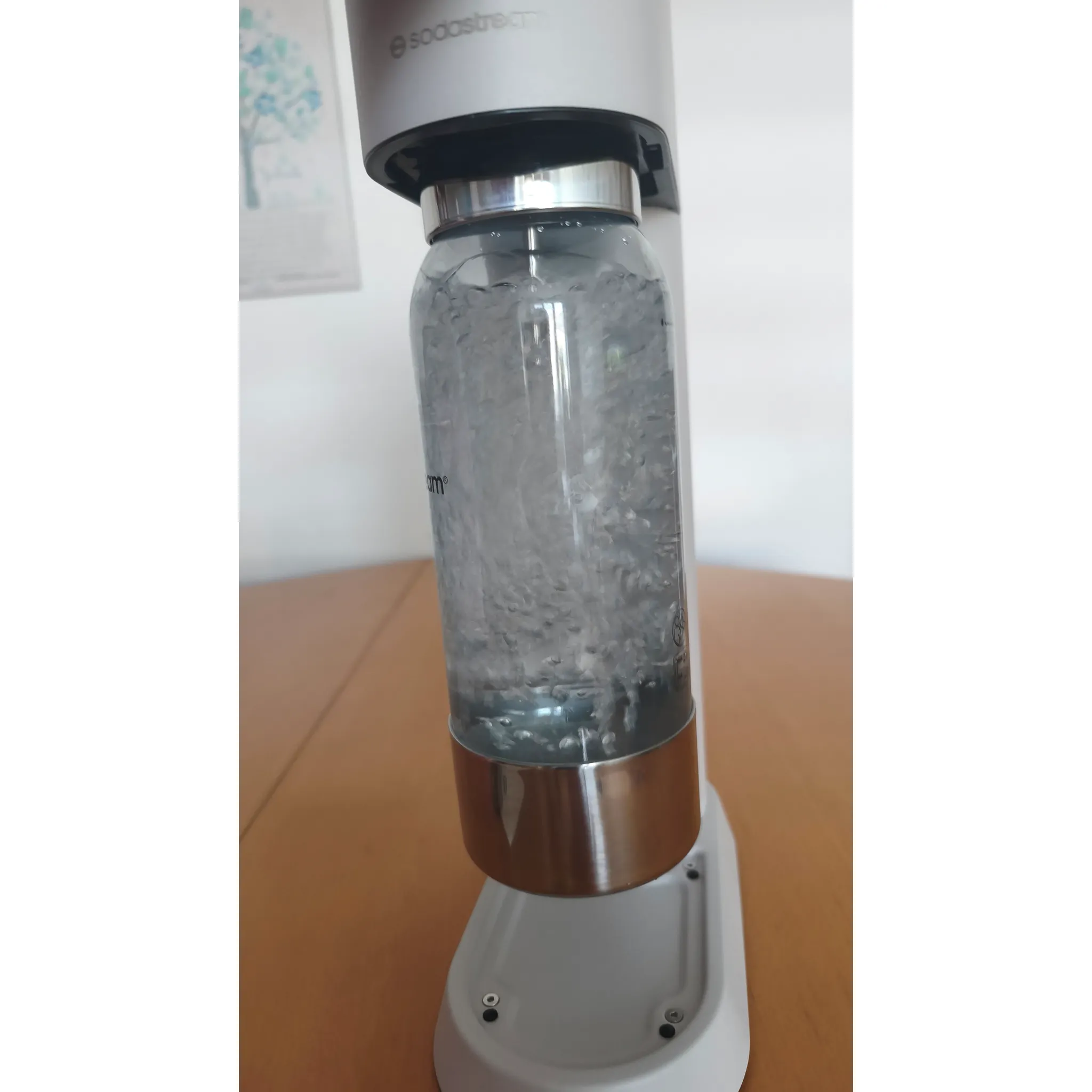 Fotografie 25 - Výrobník sody Sodastream Enso stříbrný